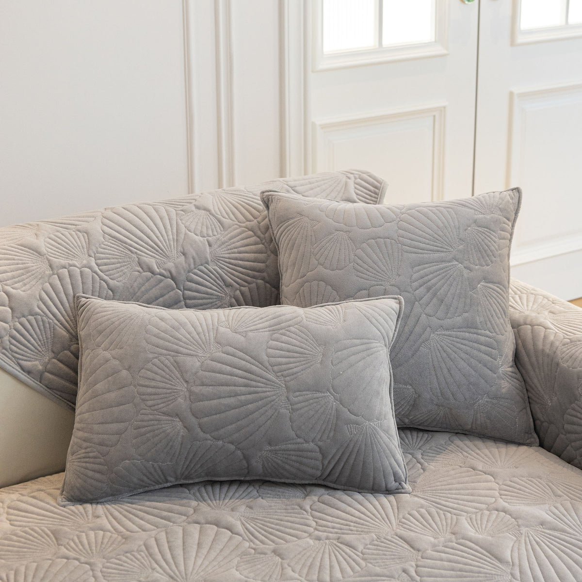 Plush Quilted Padded Sofa Cover, Non-Slip Seashell Couch Protector for Pets & Kids