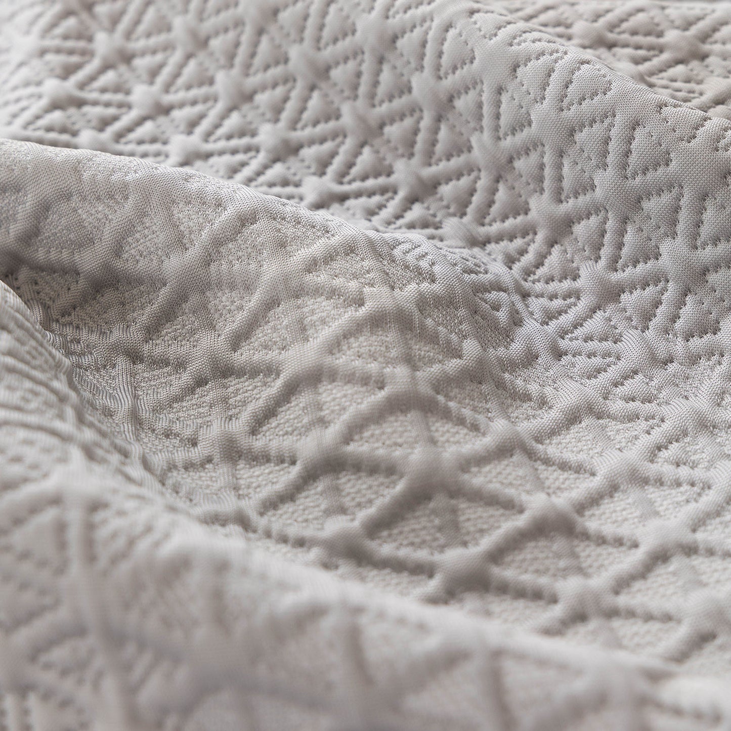 Cooling Ice Silk Sofa Throw Cover, Summer Diamond Textured Furniture Protector Blanket