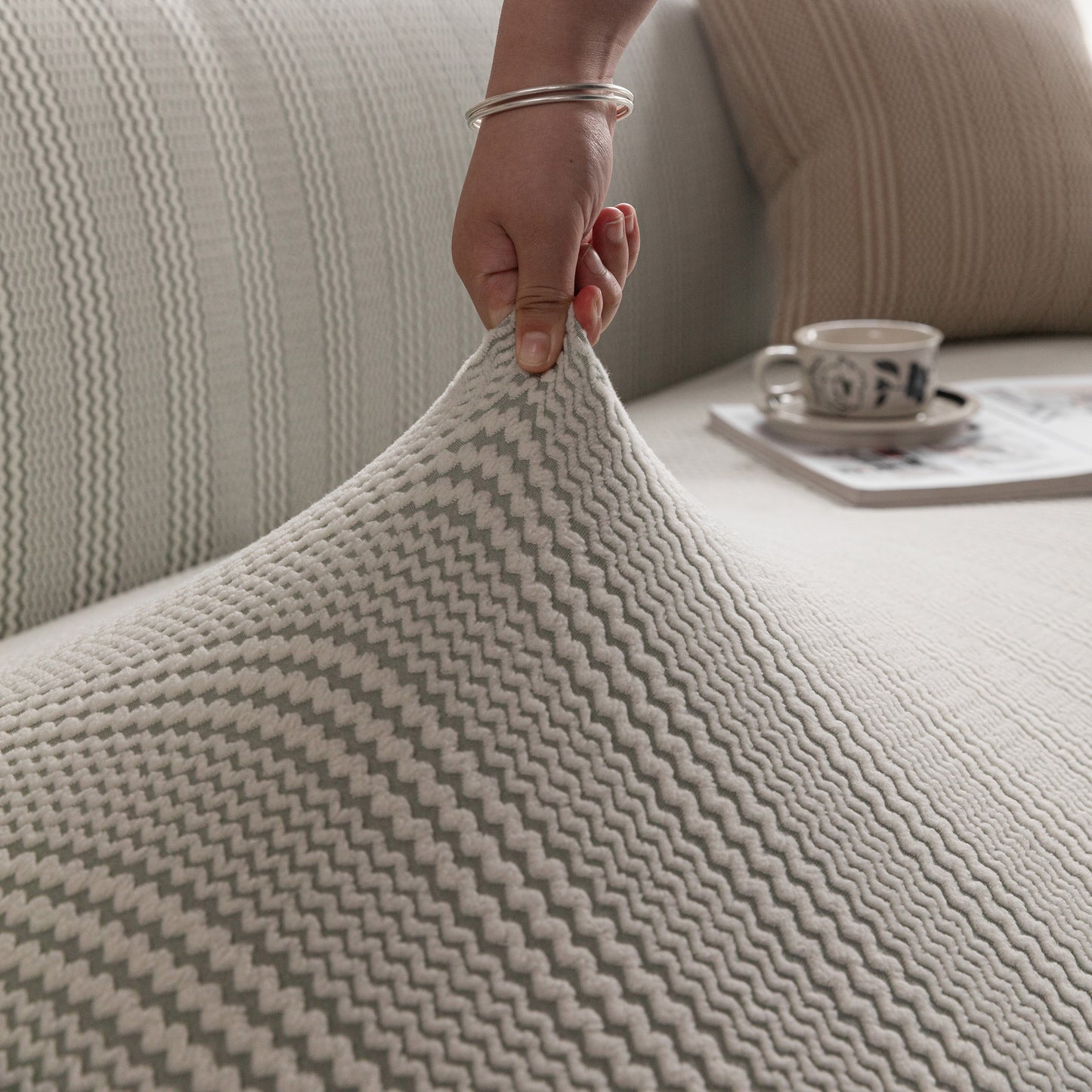 Modern Textured Stretch Sofa Cover, Plush Fleece Sofa Slipcover with 3D Stripe Texture