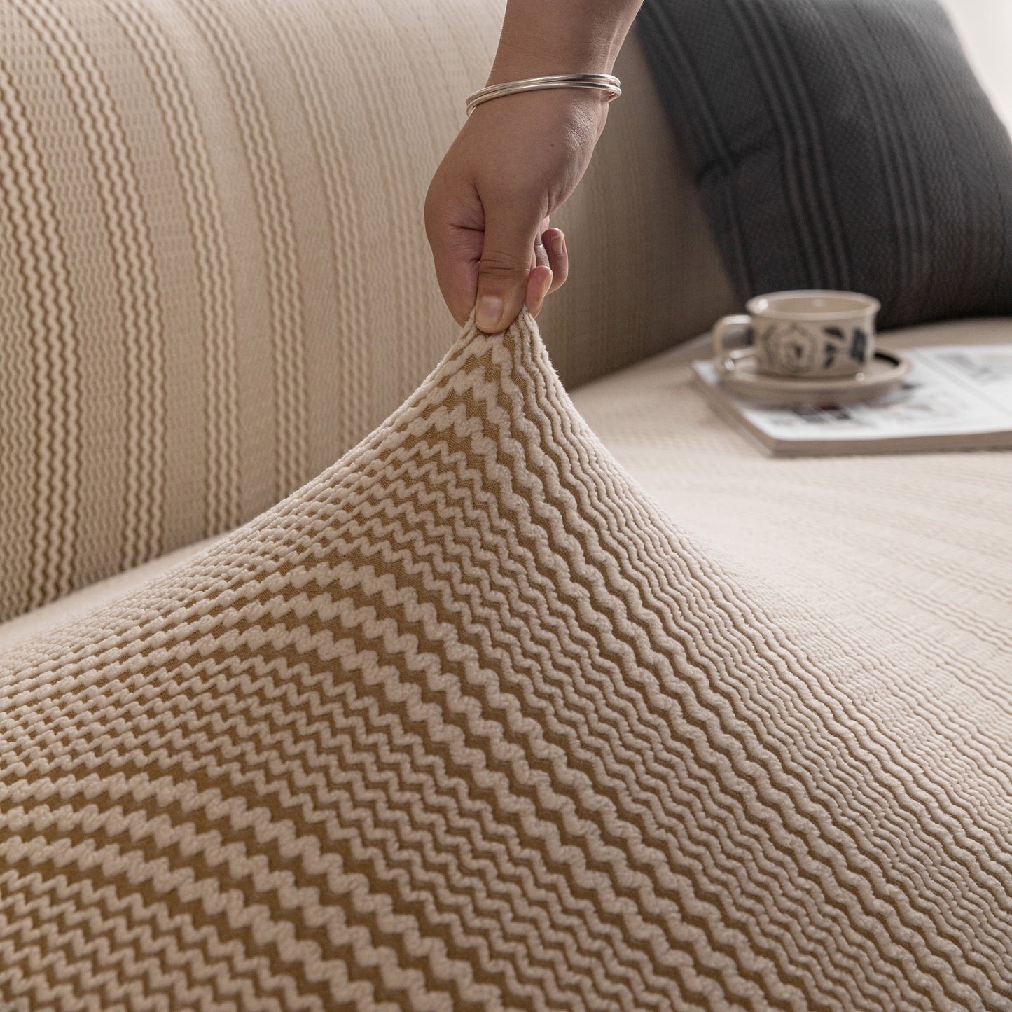 Modern Textured Stretch Sofa Cover, Plush Fleece Sofa Slipcover with 3D Stripe Texture