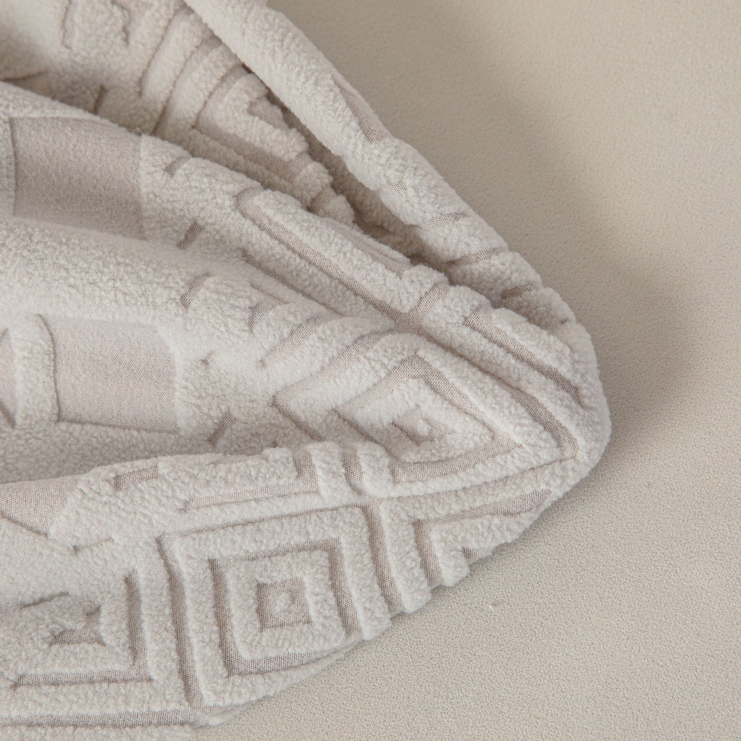 High Stretch Embossed Geometric Slipcover for Couch, Cozy Plush Fleece Couch Cover