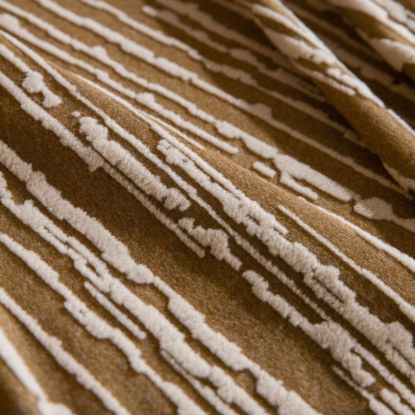 High Stretch Couch Slipcover with Abstract Stripe, Washable Non-Slip Cover for Dogs