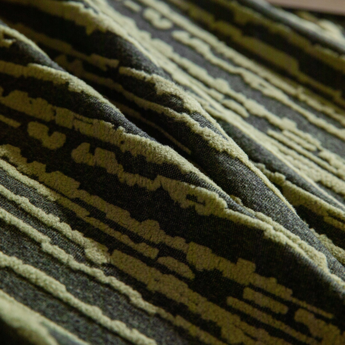 High Stretch Couch Slipcover with Abstract Stripe, Washable Non-Slip Cover for Dogs