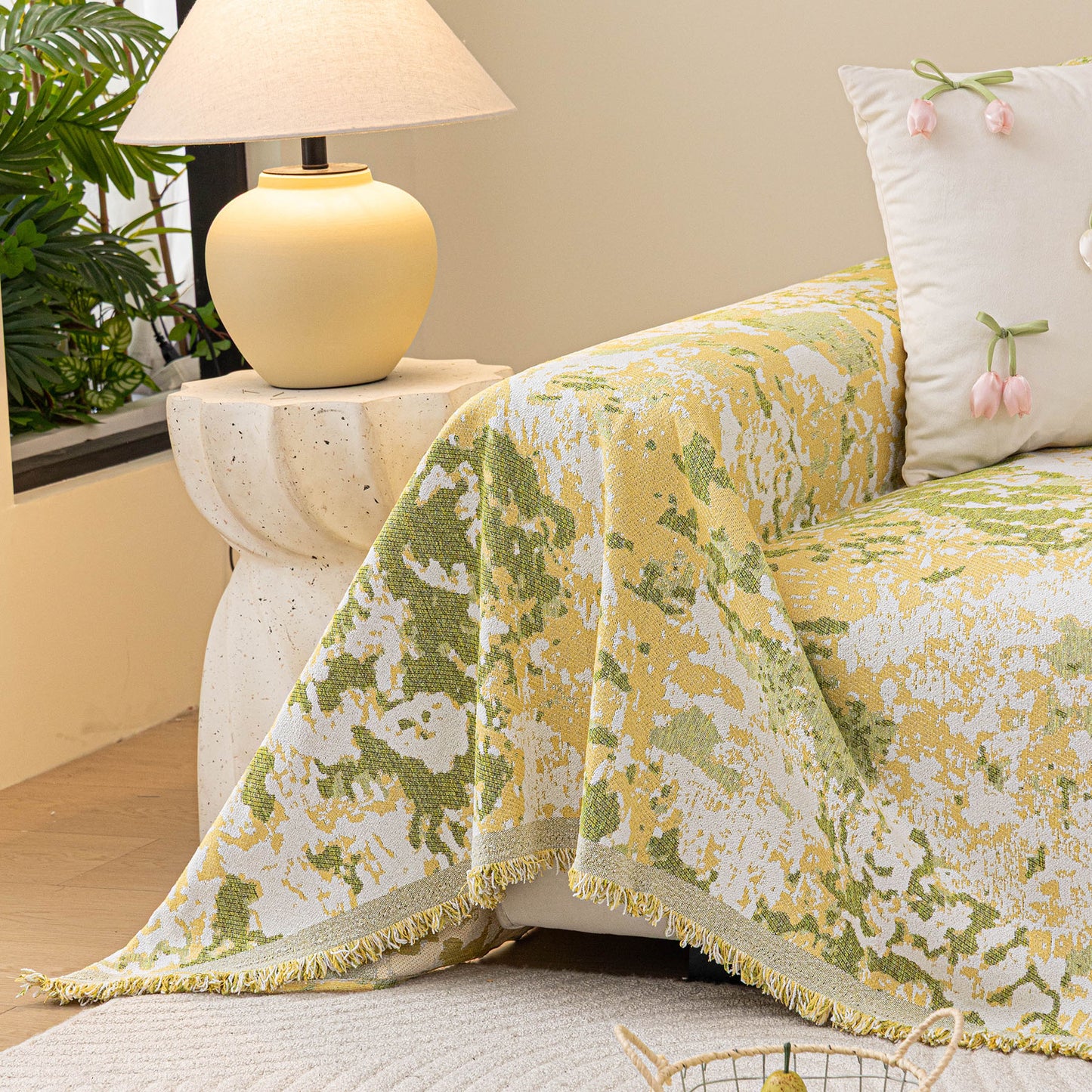 Chenille Throw Blanket Sofa Cover, Abstract Watercolor Couch Cover with Tassel Fringe