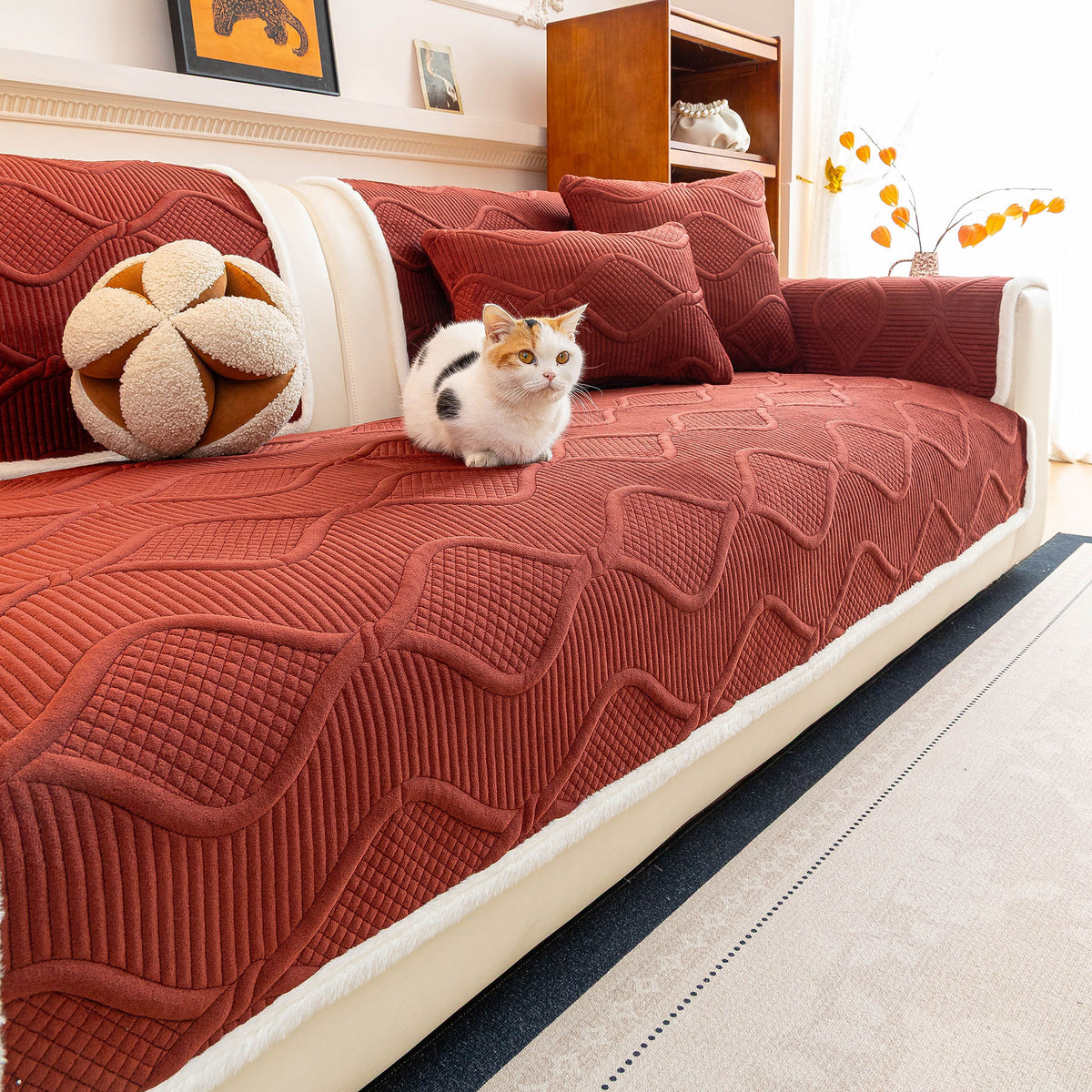 Thickened Crystal Velvet Sofa Cover, Non-Slip Quilted Couch Protector for Pets & Kids