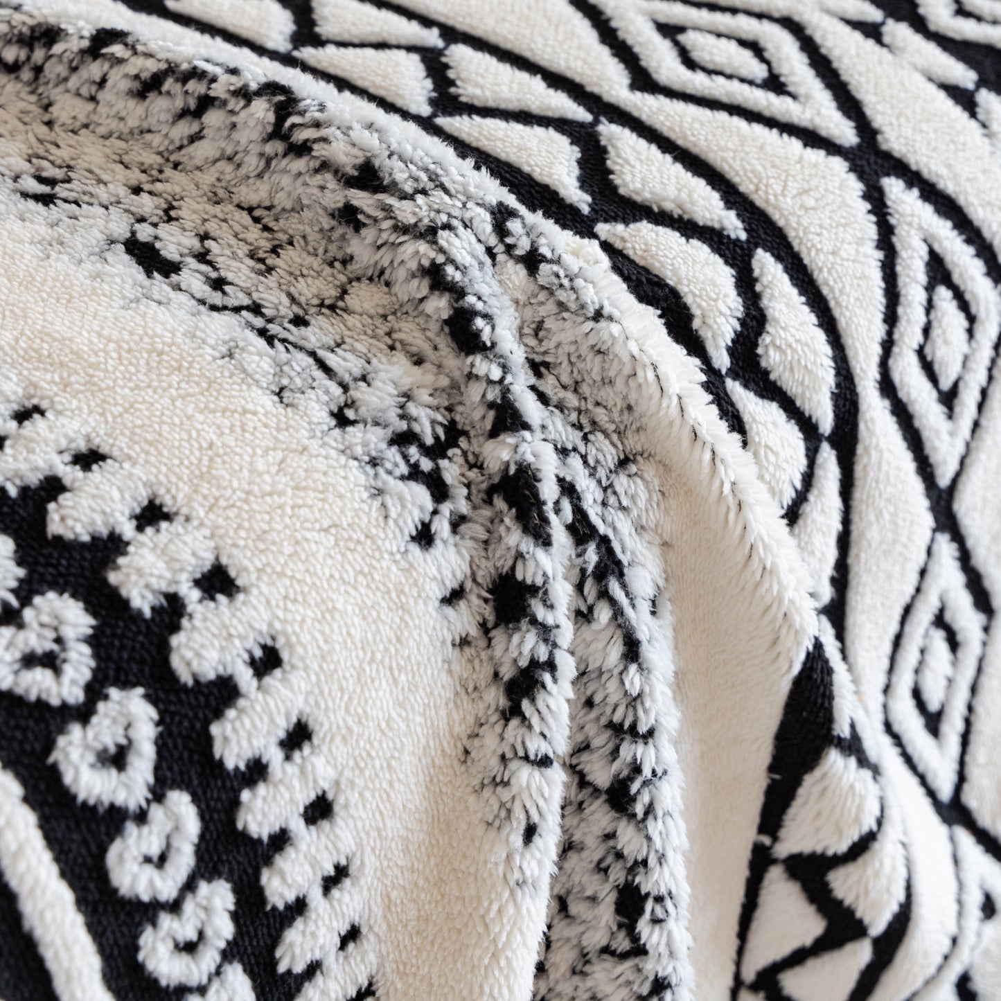 Bohemian Tufted Sofa Cover, Plush Fleece Throw Blanket with 3D Woven Aztec Stripes