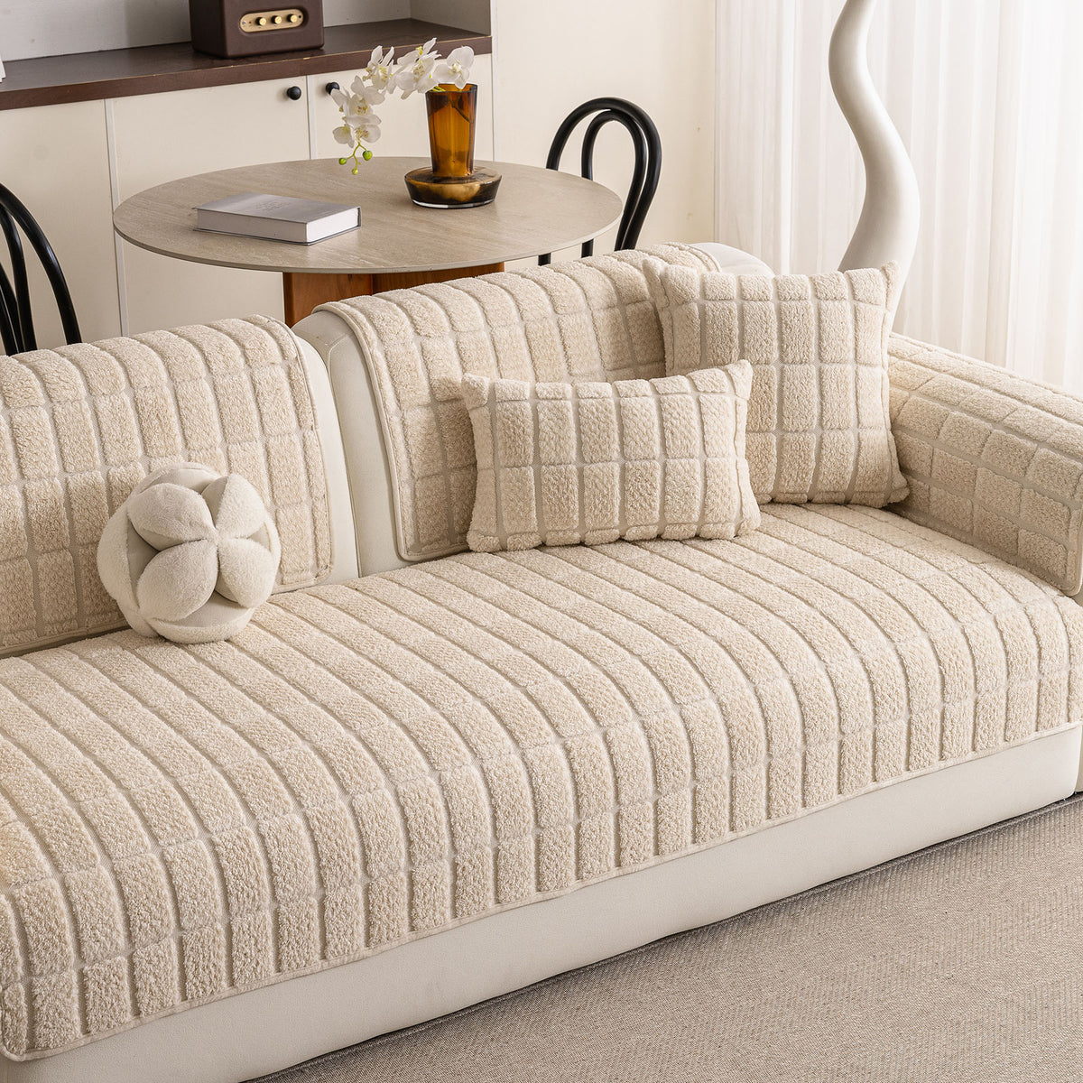 Plush Sofa Protector, Soft Couch Cover with Silicone Non-Slip Backing for Pets & Kids