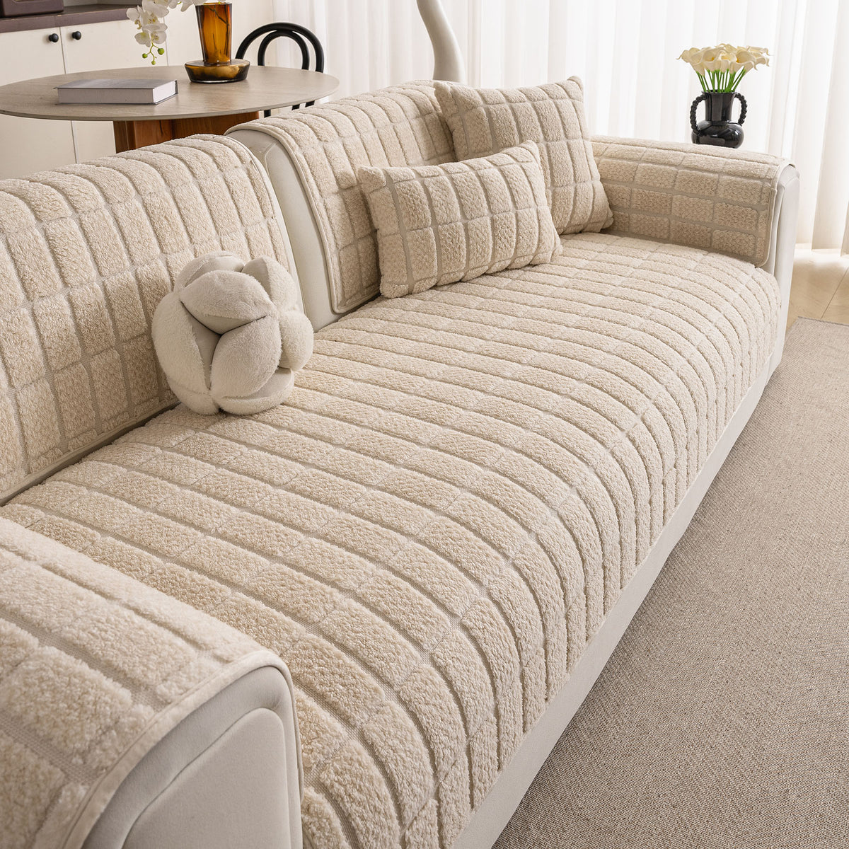 Plush Sofa Protector, Soft Couch Cover with Silicone Non-Slip Backing for Pets & Kids