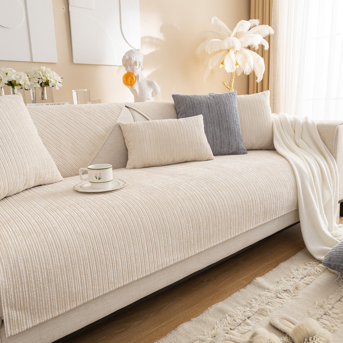 Plüsch Einfarbige Gestreifte L-förmige Sofa-Bezüge, Waschbare Rutschfe – Slipcover KAS™