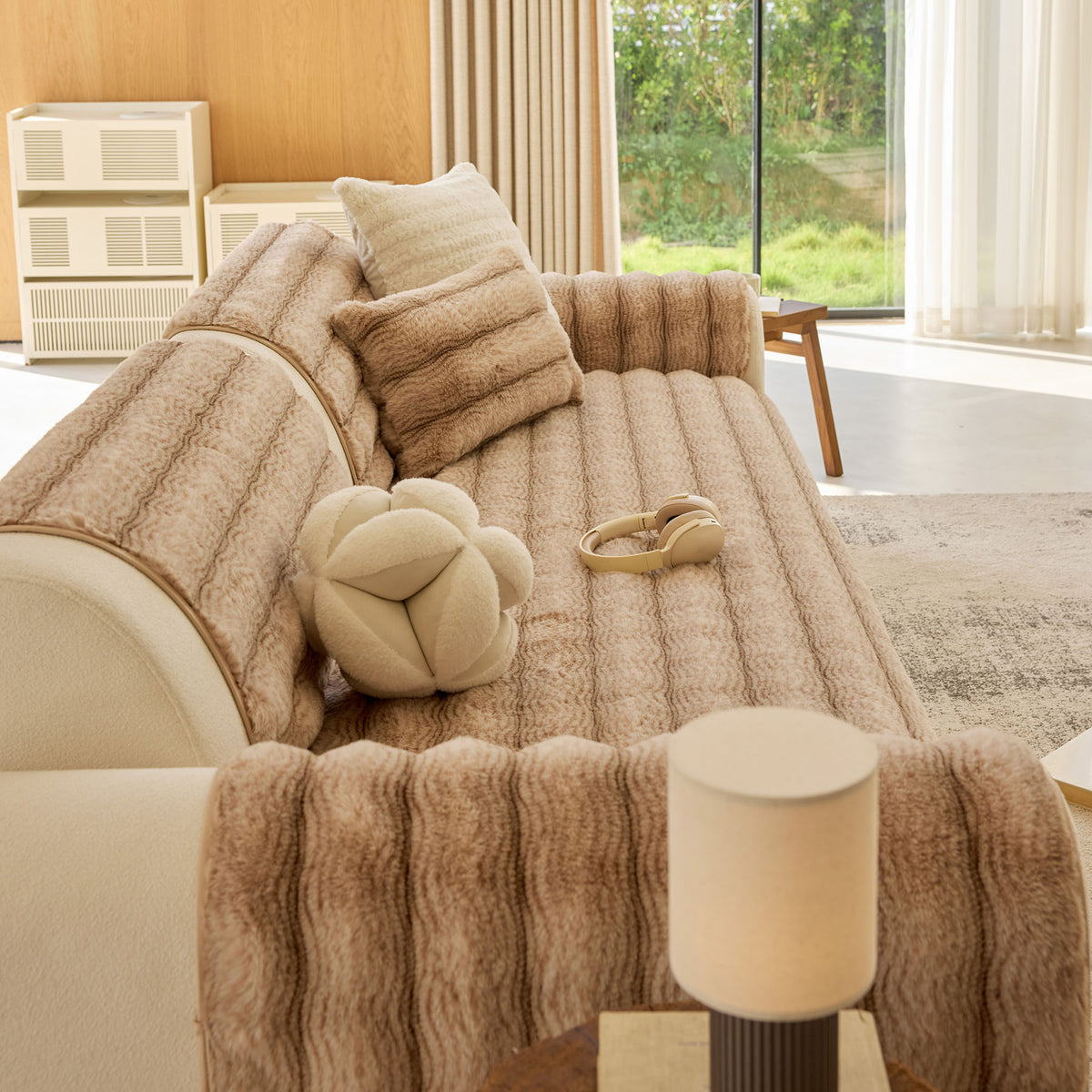Plush Faux Rabbit Fur Sofa Cover, Warm Non-Slip Couch Protector for Leather Sofas