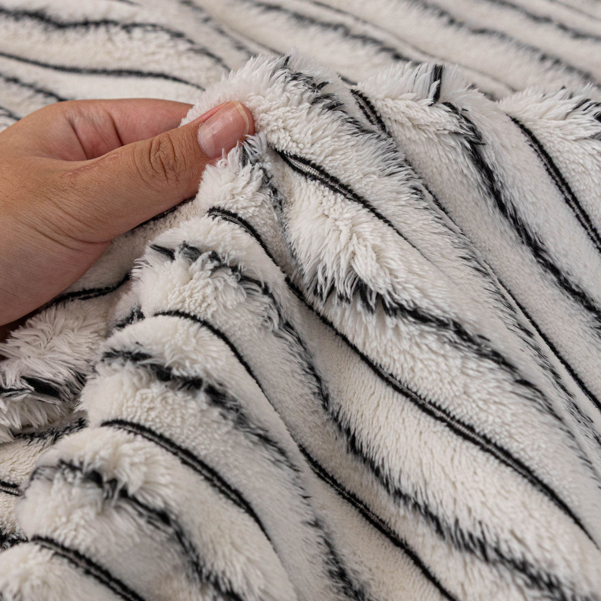 Plush Striped Couch Seat and Backrest Cover, Non-Slip Individual Sofa Protector