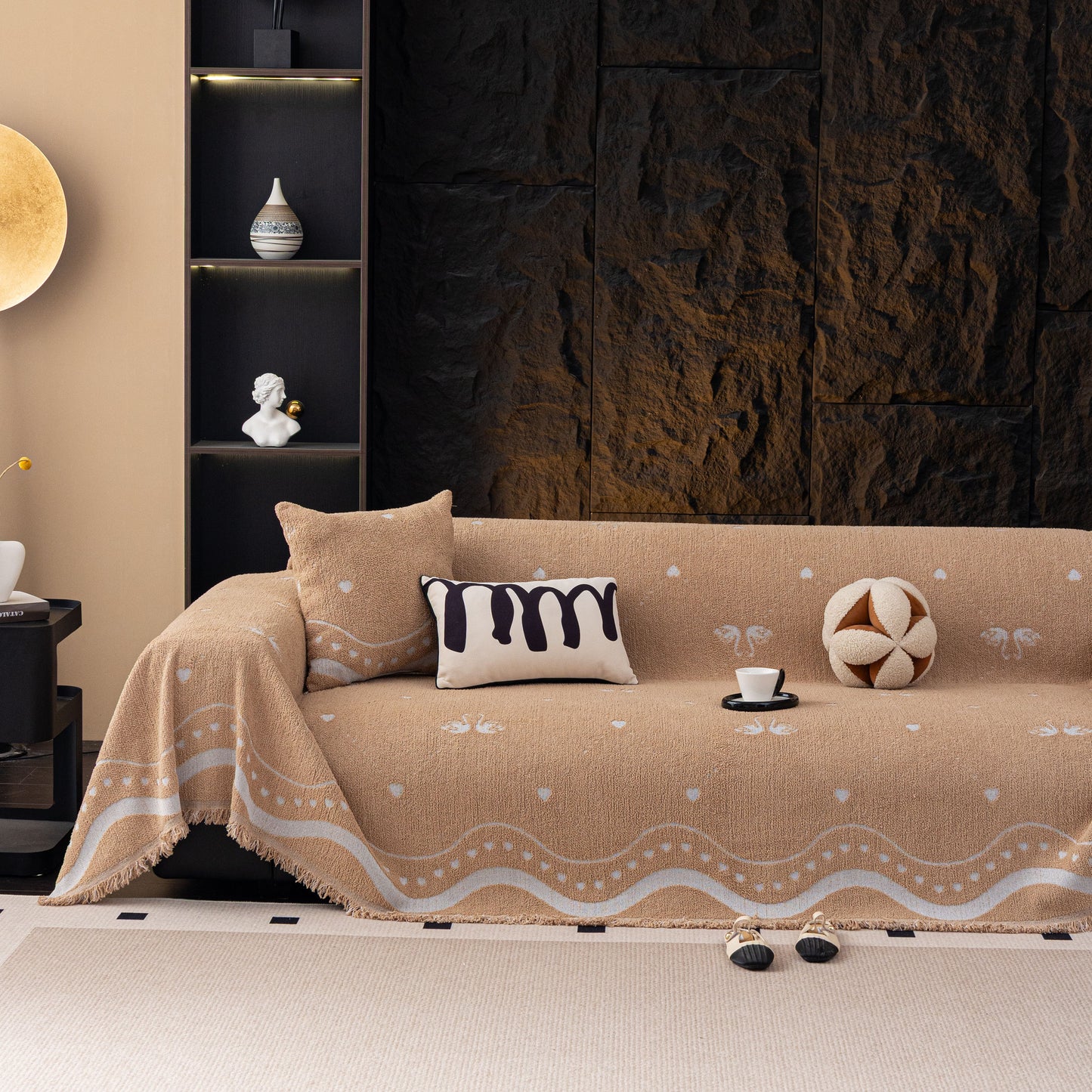 Luxurious Jacquard Couch Cover, Snag-Resistant Pet Friendly Couch Throw with Fringe