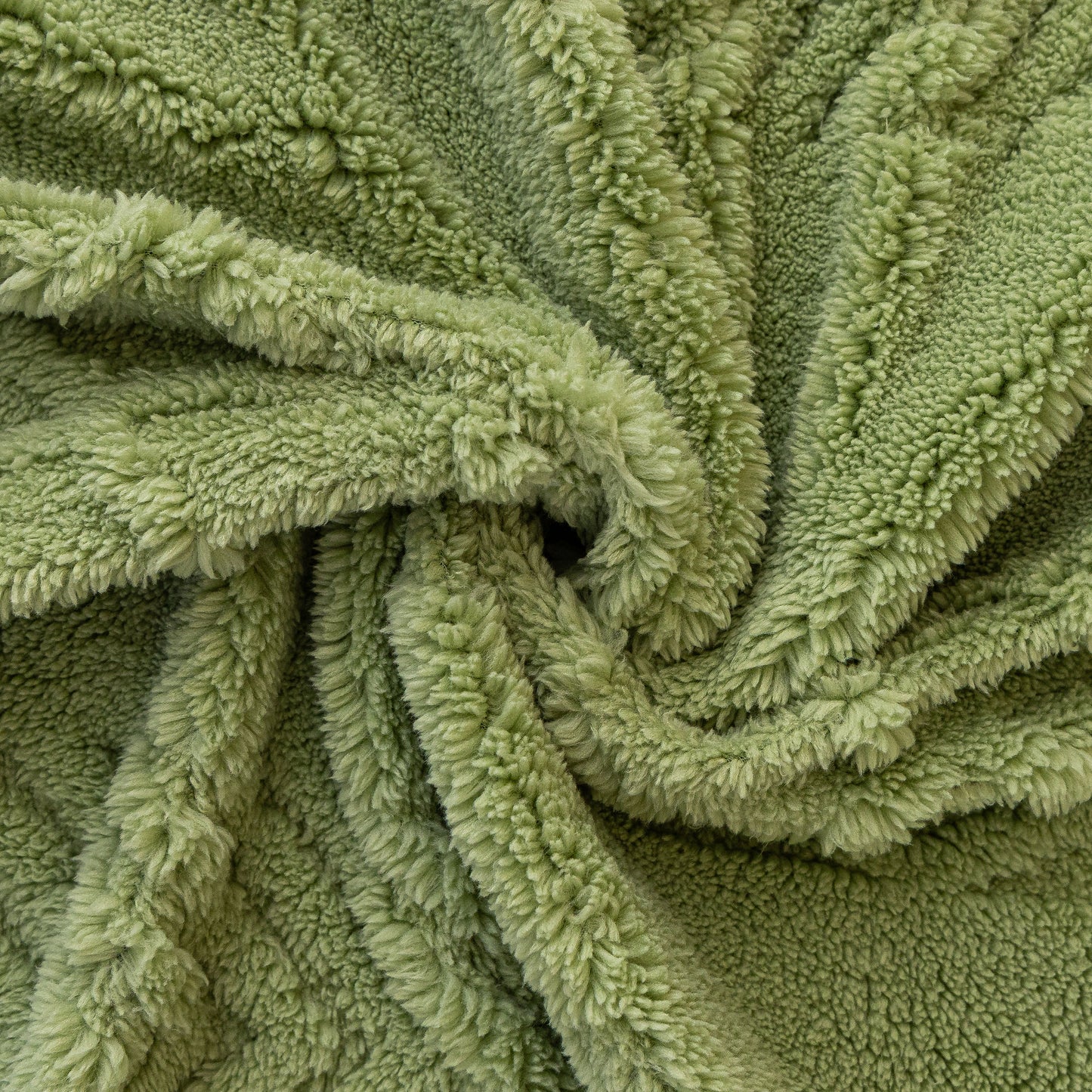 Plush Fleece Sofa Cover with 3D Cable Knit Texture Soft Cozy Warm Sofa Throw Blanket