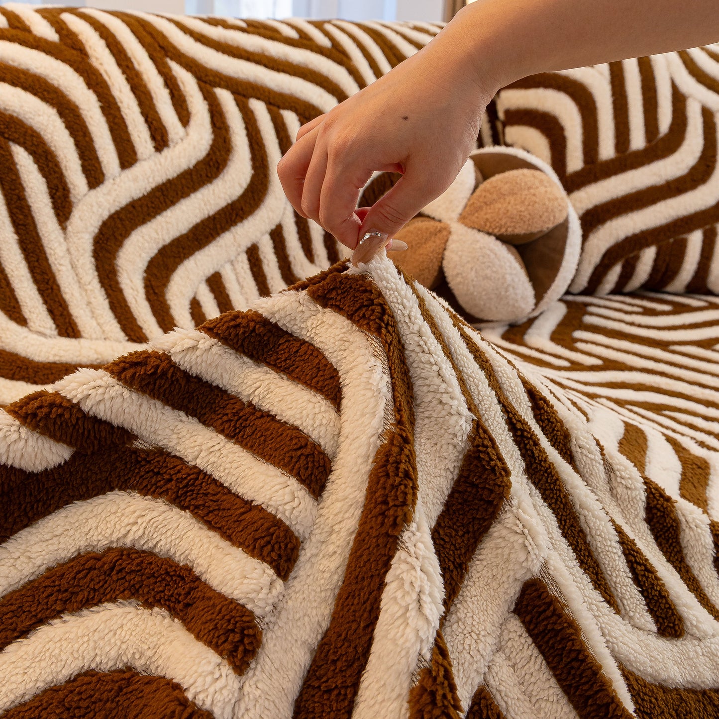 Plush Sherpa Sofa Throw Cover for Sectional, Jacquard Wave Throw Furniture Protector