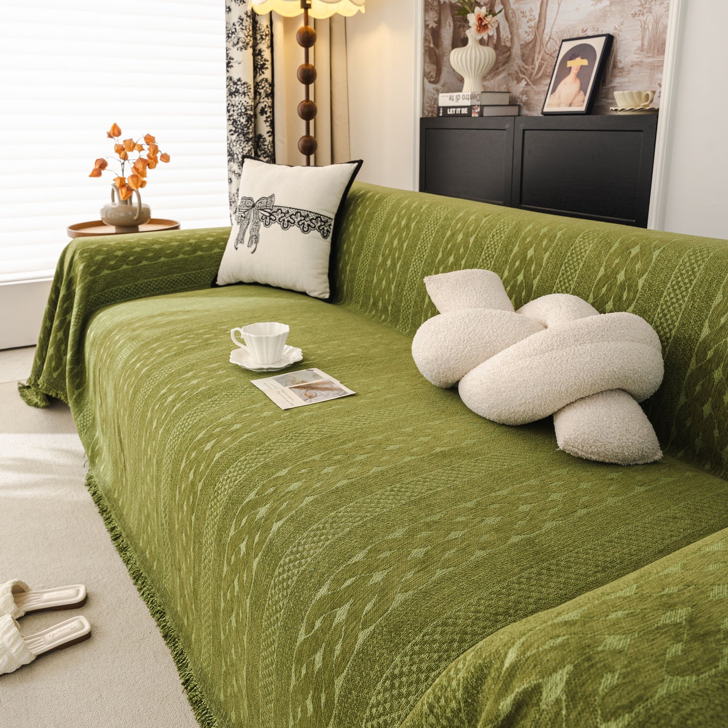 Sofa Cover Blanket Throw with Tassels, Decorative Furniture Protector for Dogs/Pets