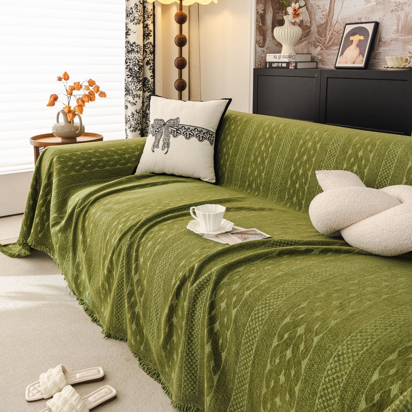 Sofa Cover Blanket Throw with Tassels, Decorative Furniture Protector for Dogs/Pets