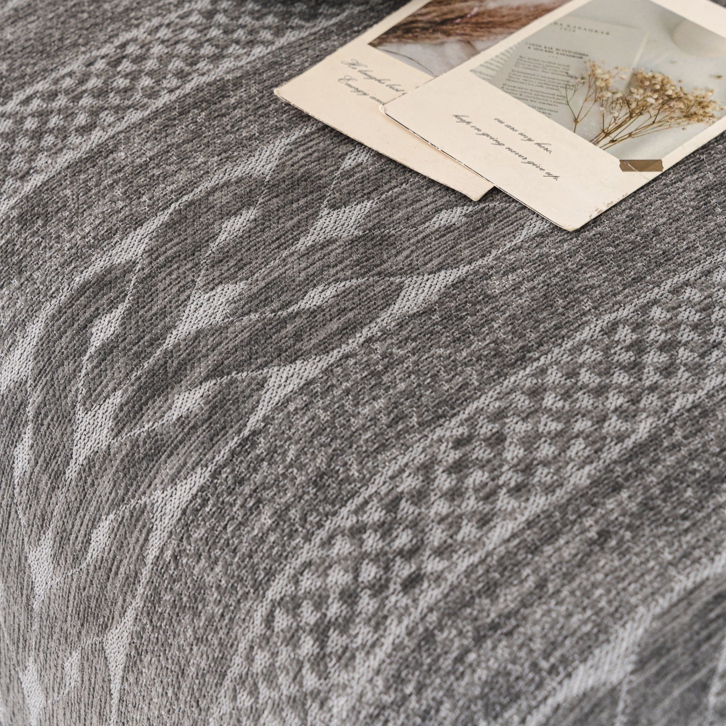 Sofa Cover Blanket Throw with Tassels, Decorative Furniture Protector for Dogs/Pets