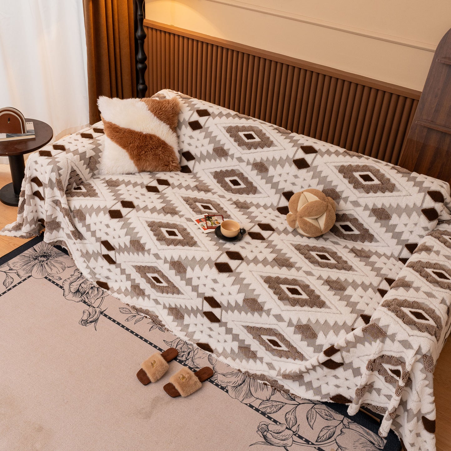Bohemian Tufted Sofa Cover, Soft Sherpa Fleece Throw Blanket with 3D Aztec Geometric