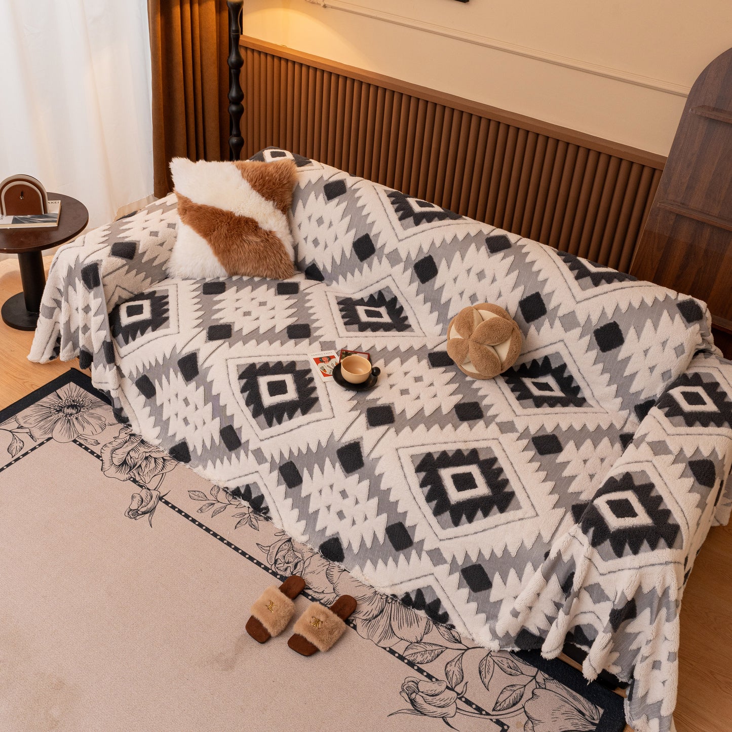 Bohemian Tufted Sofa Cover, Soft Sherpa Fleece Throw Blanket with 3D Aztec Geometric