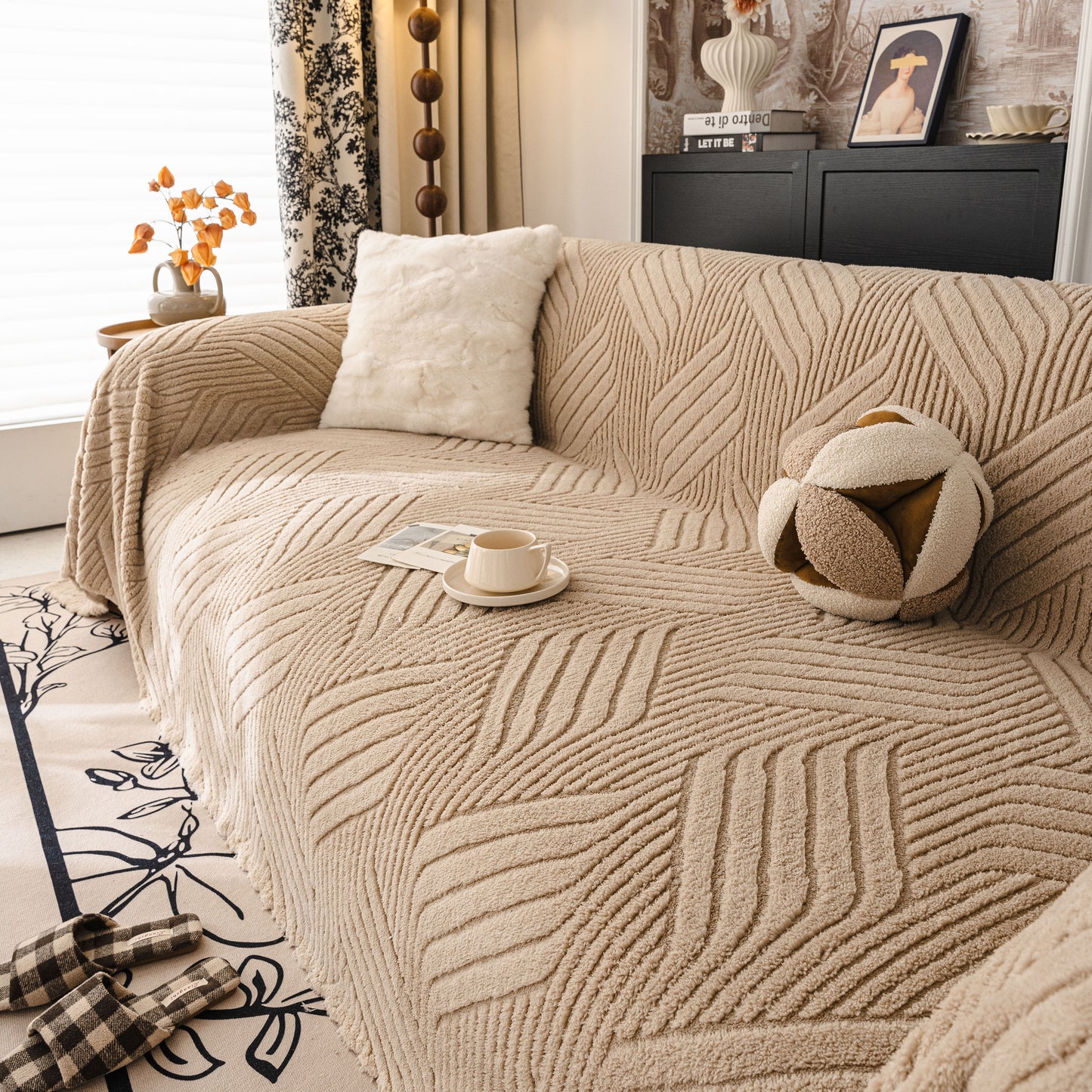 Plush Fleece Washable Sofa Throw Blanket, Soft & Cozy Furniture Protector for Couch