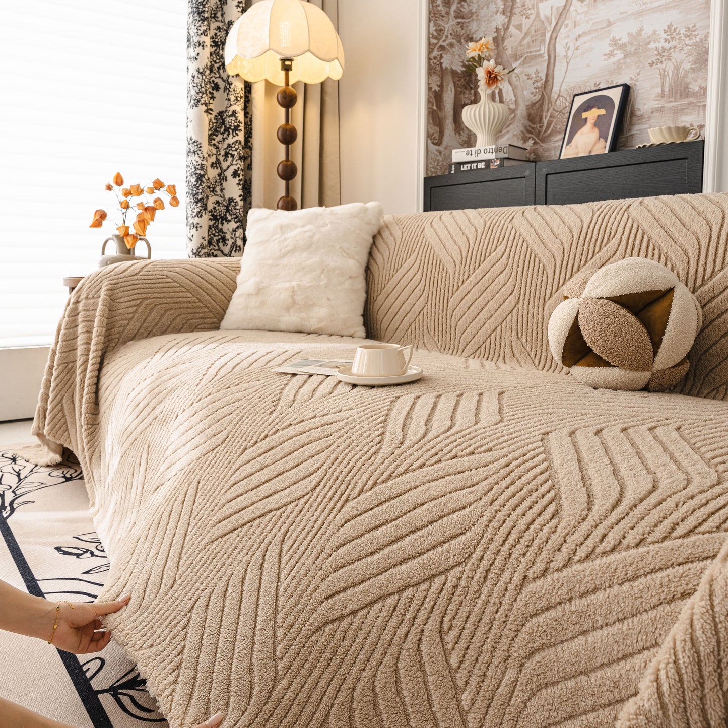 Plush Fleece Washable Sofa Throw Blanket, Soft & Cozy Furniture Protector for Couch