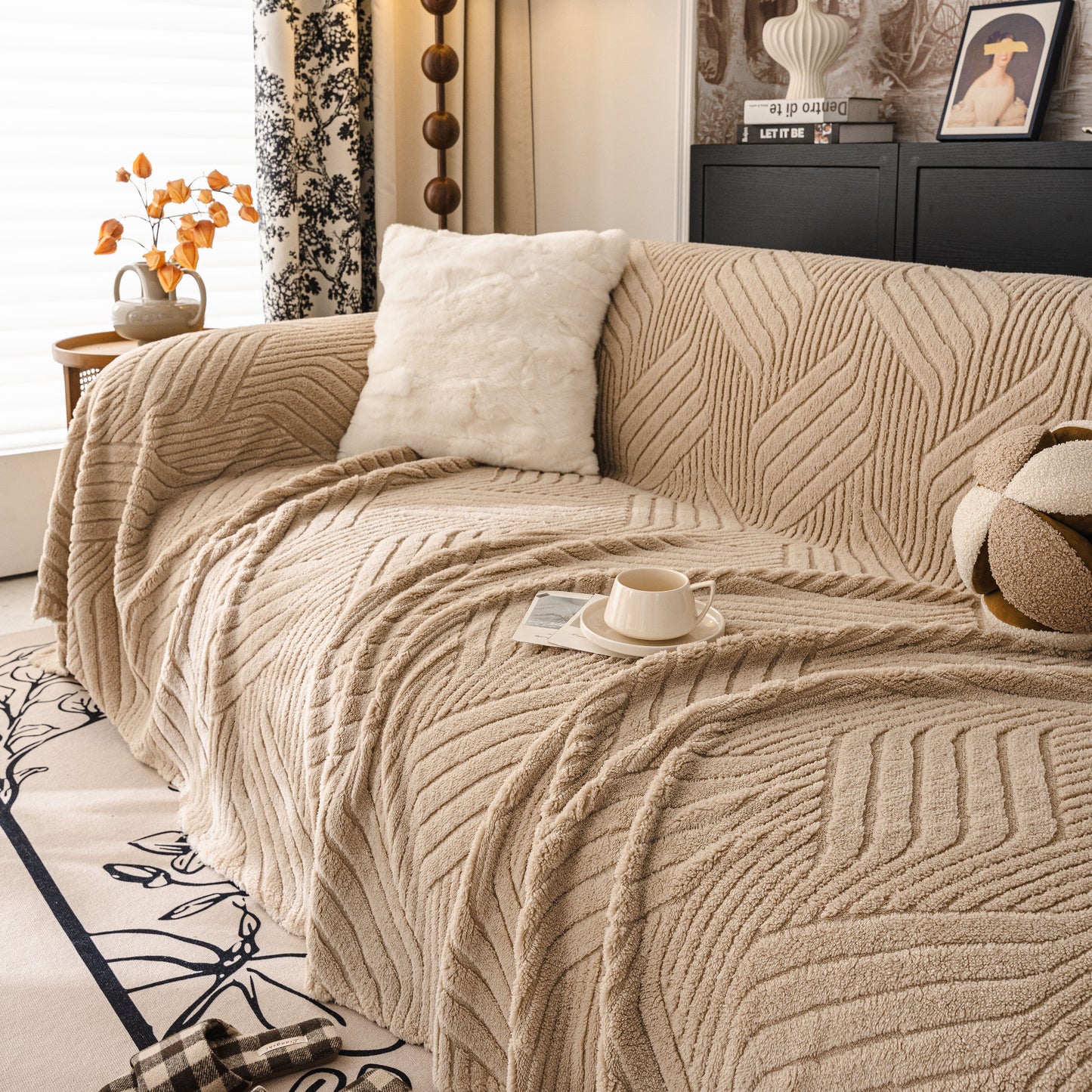 Plush Fleece Washable Sofa Throw Blanket, Soft & Cozy Furniture Protector for Couch