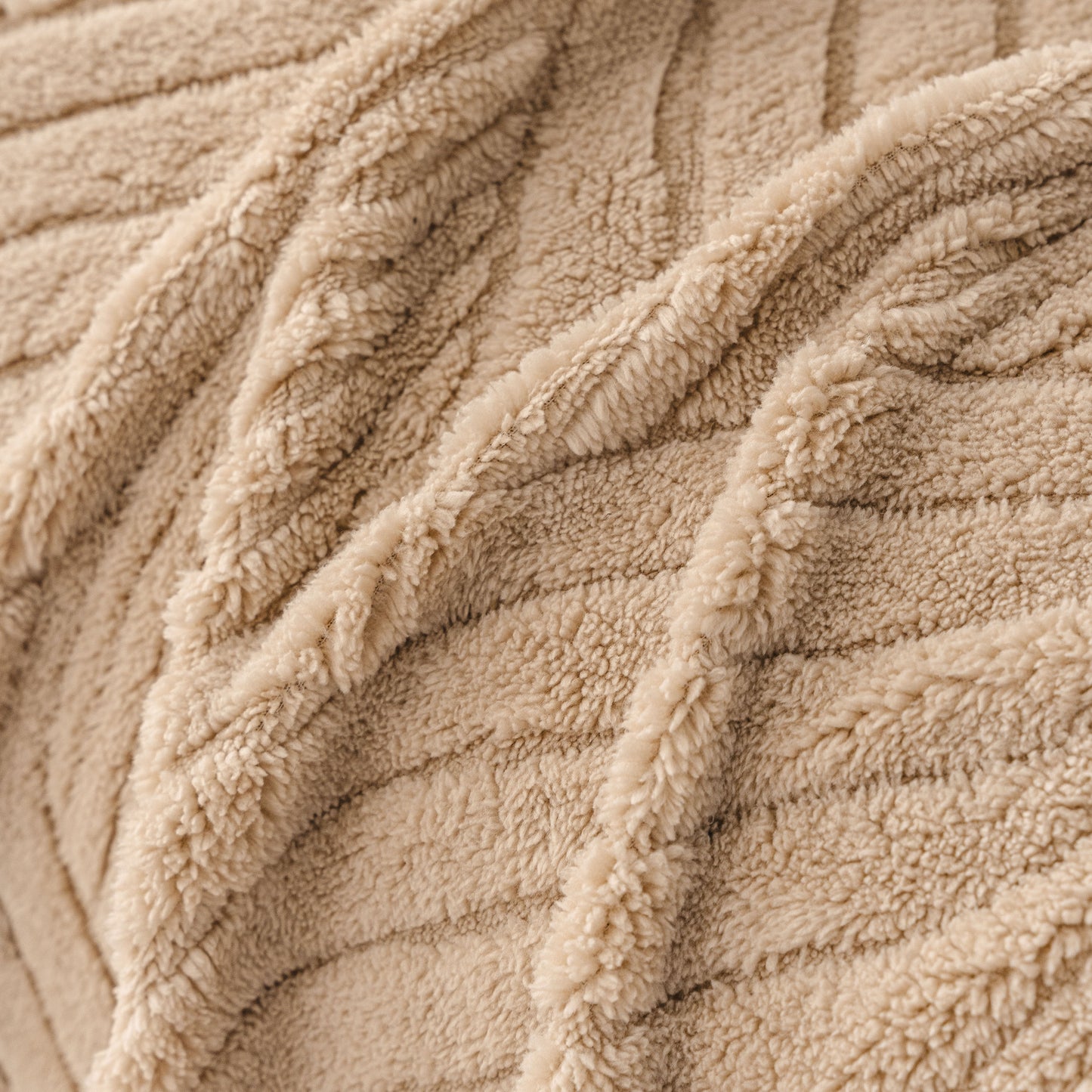 Plush Fleece Washable Sofa Throw Blanket, Soft & Cozy Furniture Protector for Couch