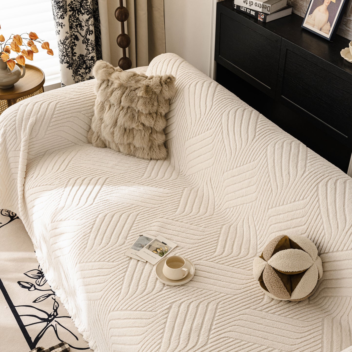 Plush Fleece Washable Sofa Throw Blanket, Soft & Cozy Furniture Protector for Couch