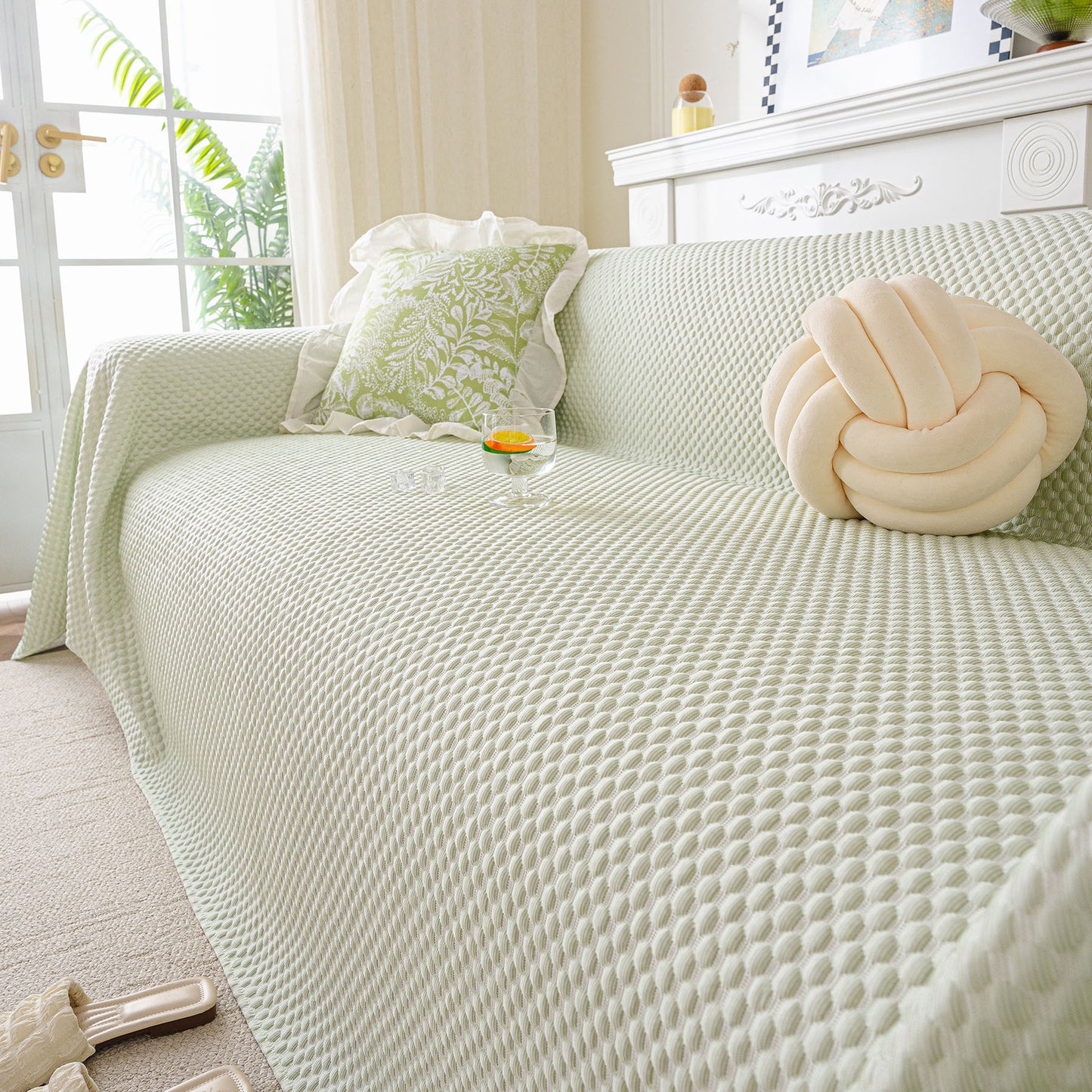 3D Bubble Textured Furniture Protector Throw Cover, Cooling Soft Woven Couch Cover