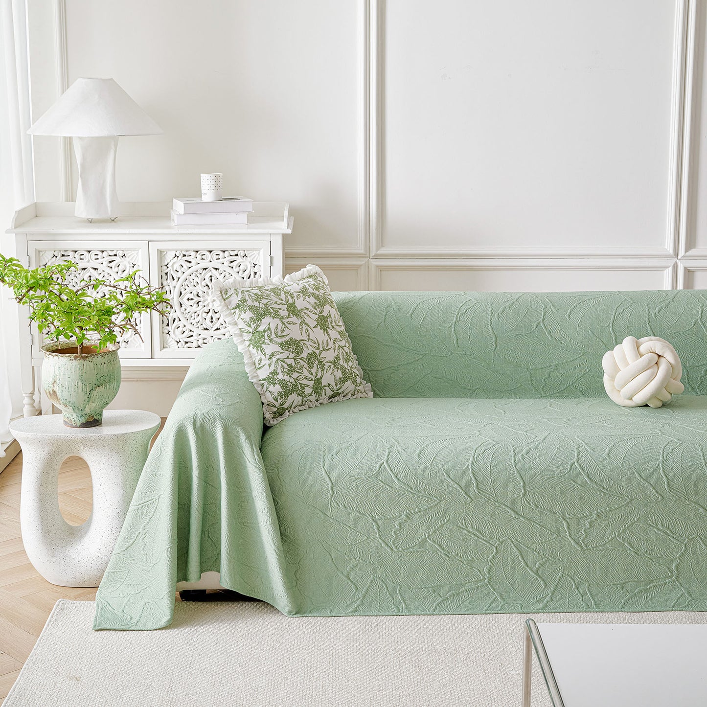 Embossed Leaf Pattern Sofa Cover Blanket for Couch, Soft Cooling Textured Couch Cover