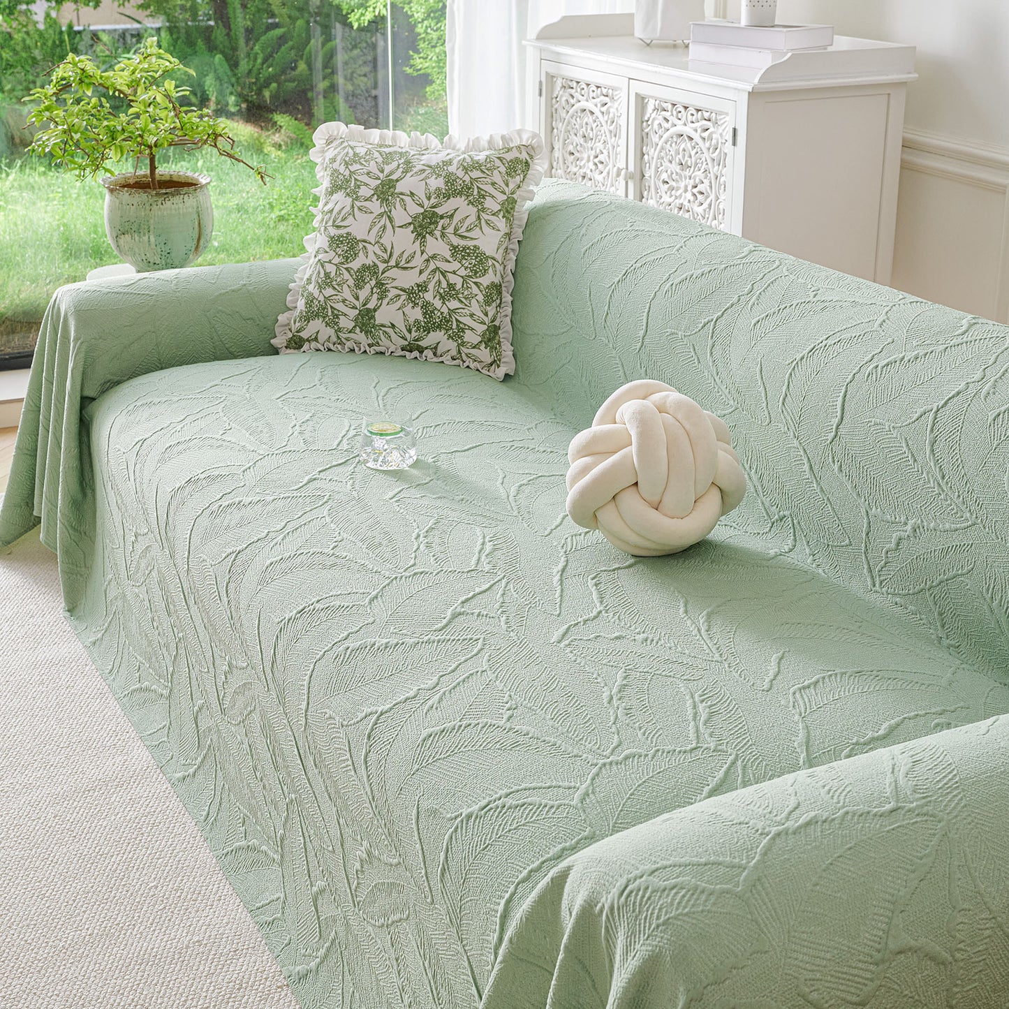 Embossed Leaf Pattern Sofa Cover Blanket for Couch, Soft Cooling Textured Couch Cover