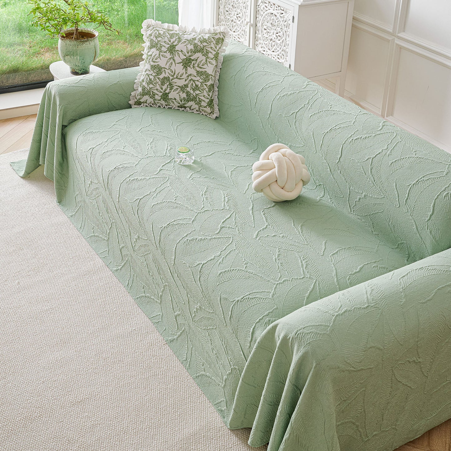 Embossed Leaf Pattern Sofa Cover Blanket for Couch, Soft Cooling Textured Couch Cover
