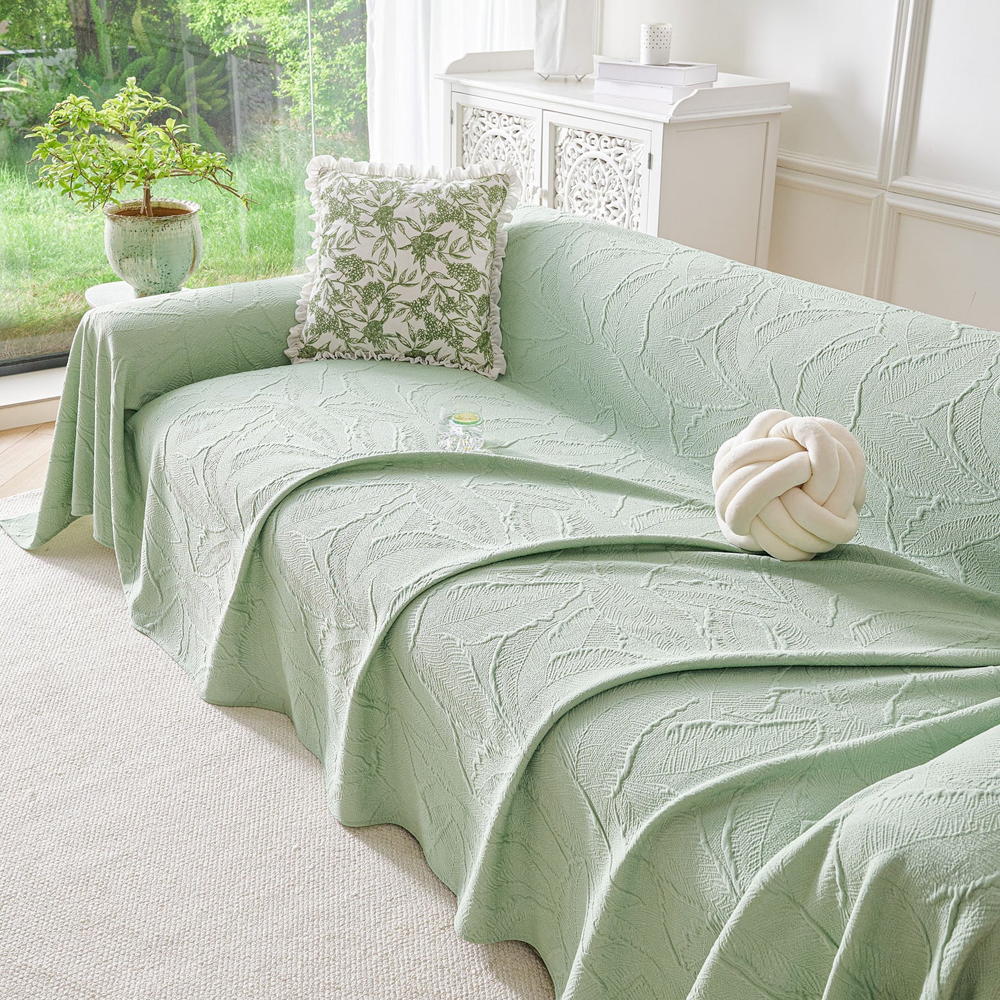 Embossed Leaf Pattern Sofa Cover Blanket for Couch, Soft Cooling Textured Couch Cover