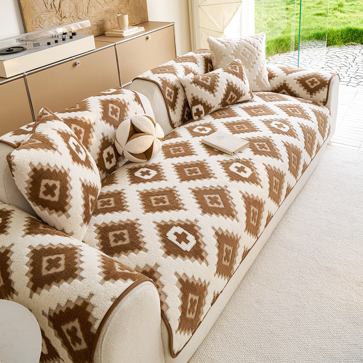 Cozy Thickened Sherpa Sofa Protector, Geometric Non-Slip Couch Cover for Pets & Kids