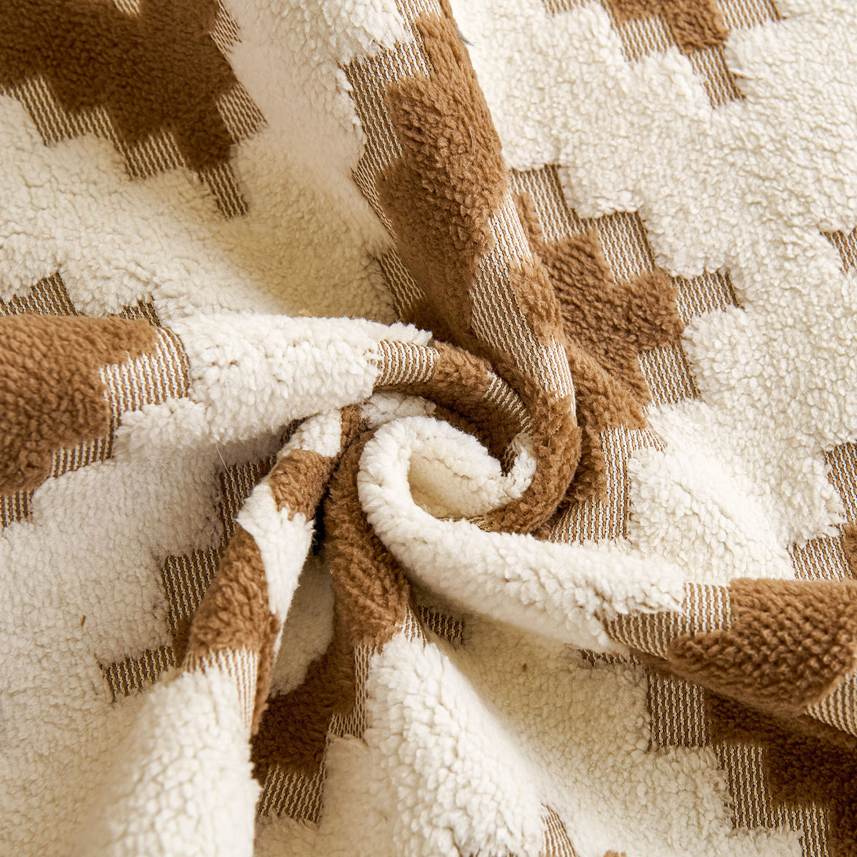 Cozy Thickened Sherpa Sofa Protector, Geometric Non-Slip Couch Cover for Pets & Kids