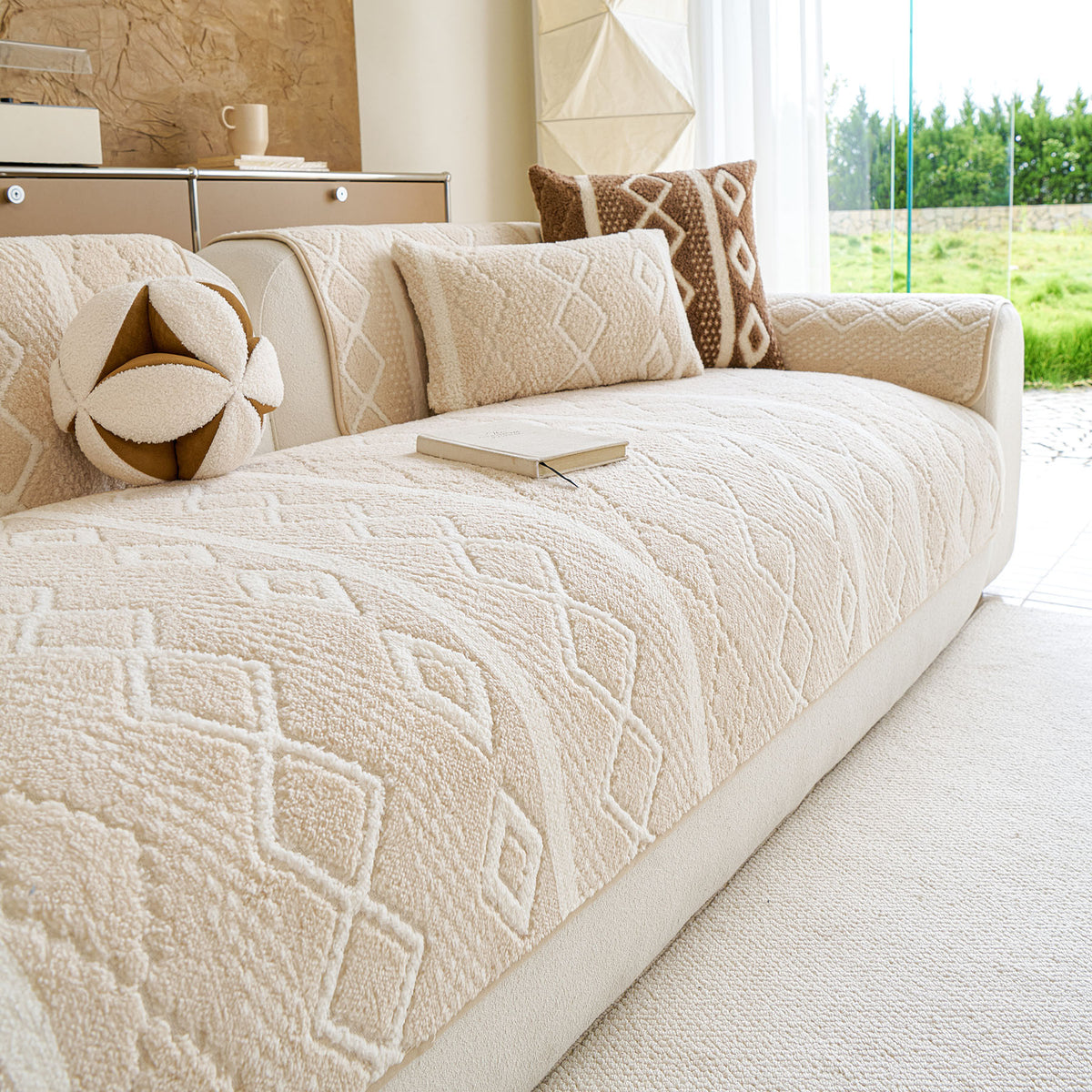 Thickened Plush Sofa Cover, Textured Geometric Couch Protector with Non-Slip Backing