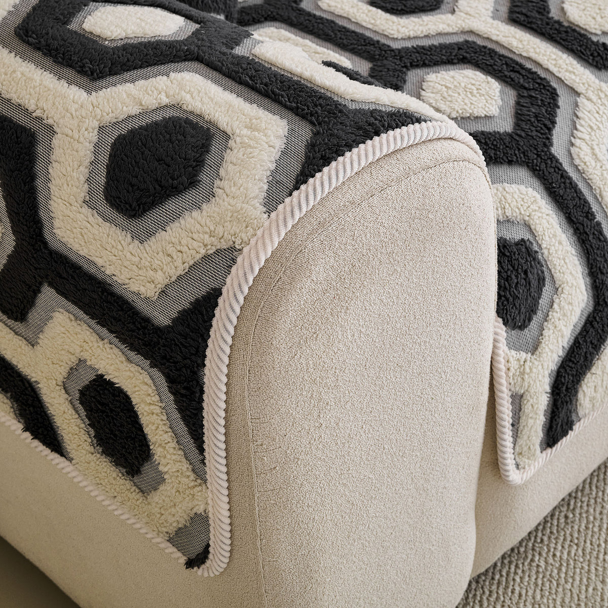 Sherpa Fleece Geometric Sofa Cover, Non-Slip Warm Couch Protector for Pets & Kids