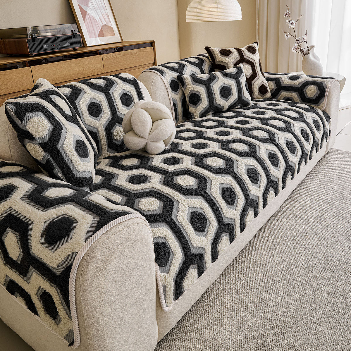 Sherpa Fleece Geometric Sofa Cover, Non-Slip Warm Couch Protector for Pets & Kids