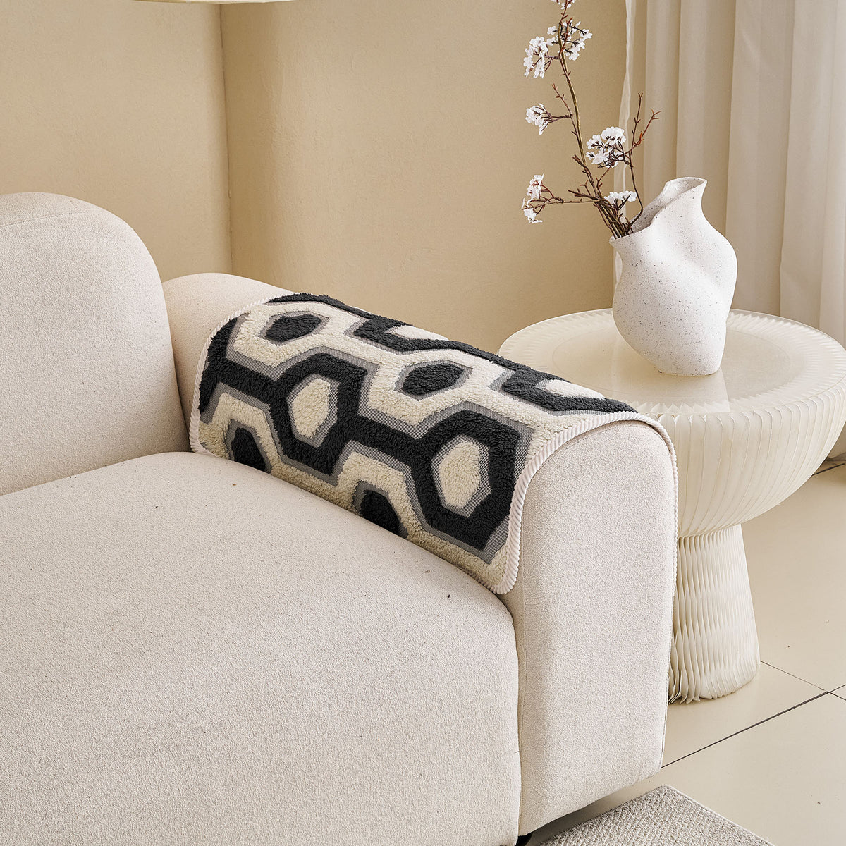 Sherpa Fleece Geometric Sofa Cover, Non-Slip Warm Couch Protector for Pets & Kids