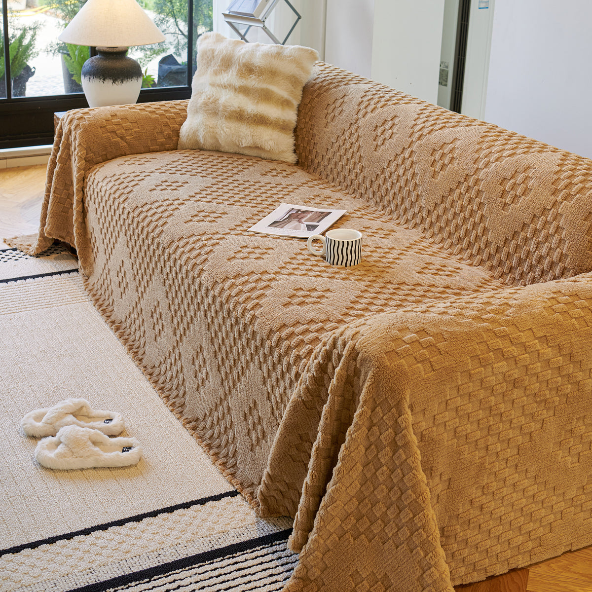 Verdickte 3D-Plüsch Premium Wohnraum Sofaüberzüge Weich und Warm Sofa – Slipcover KAS™