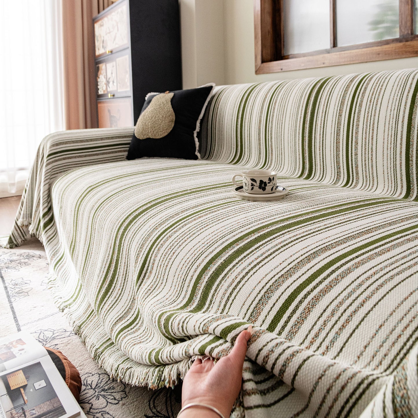 Luxury Cozy Chenille Sofa Cover Throw, Elegant Striped Soft Textured Couch Blanket