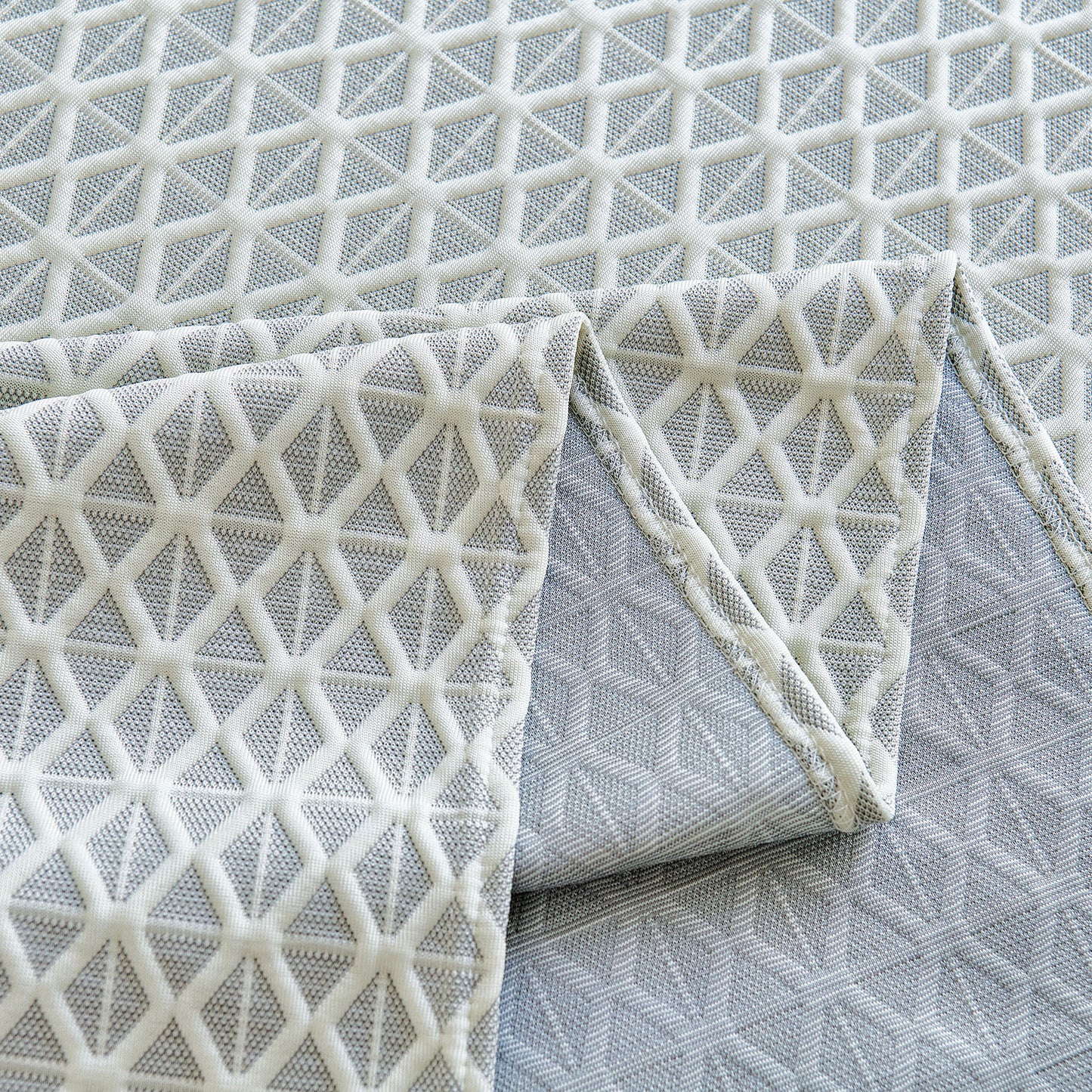 Fresh Geometric Sofa Throw Cover, Modern Textured Breathable Couch Protector Blanket