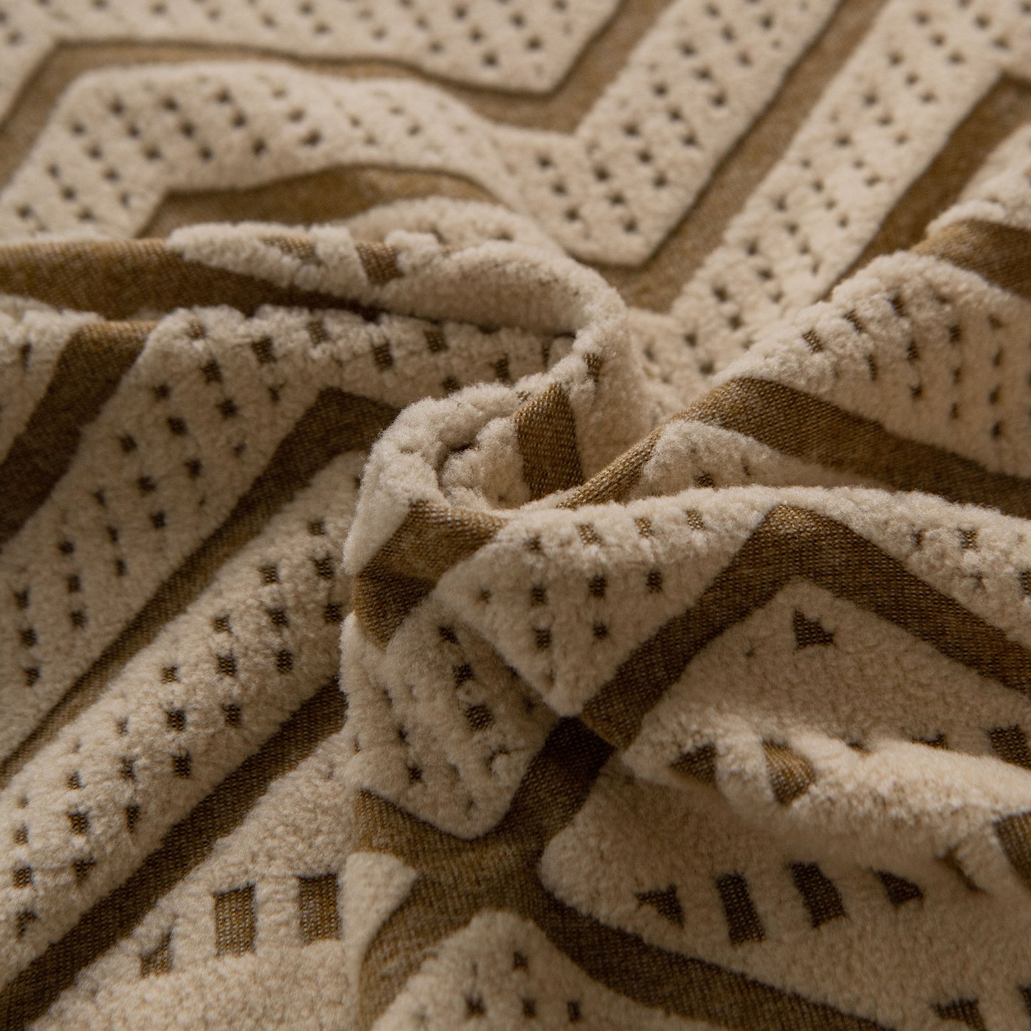 Modern Geometric Jacquard Sofa Slipcover, High Stretch 1-Piece Textured Couch Cover