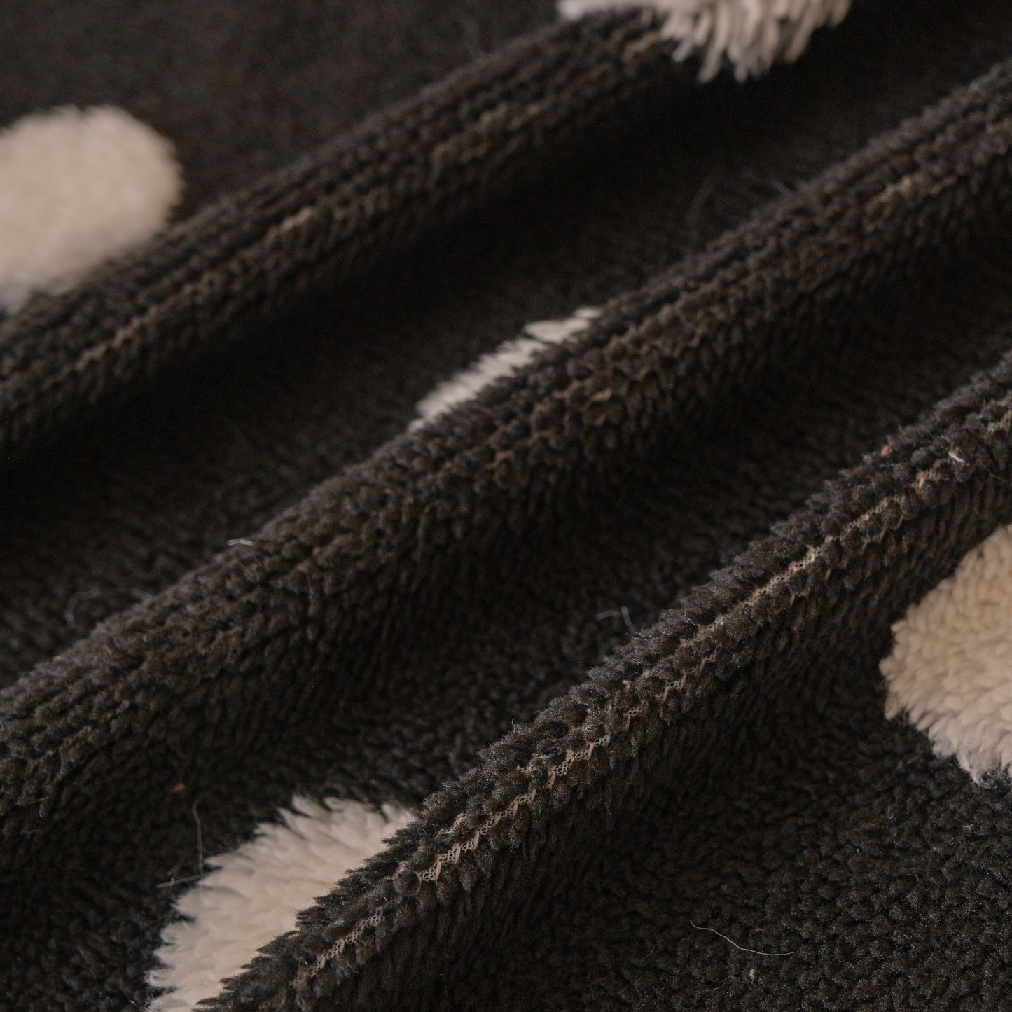 Plush Fleece Sofa Cover Throw, Soft Textured Polka Dot Couch Protector Blanket for Pets