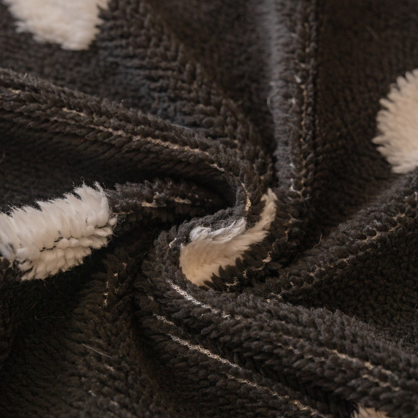 Plush Fleece Sofa Cover Throw, Soft Textured Polka Dot Couch Protector Blanket for Pets