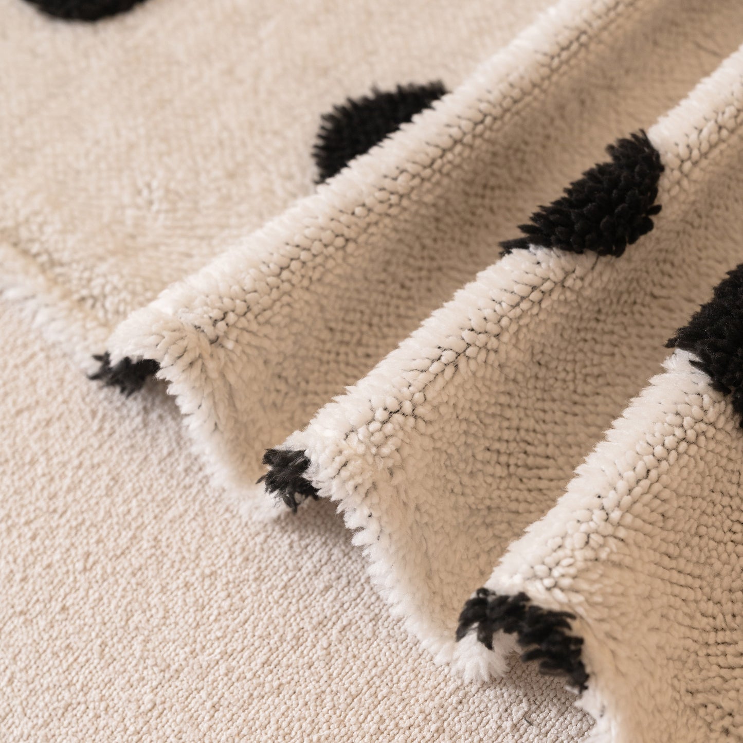 Plush Fleece Sofa Cover Throw, Soft Textured Polka Dot Couch Protector Blanket for Pets