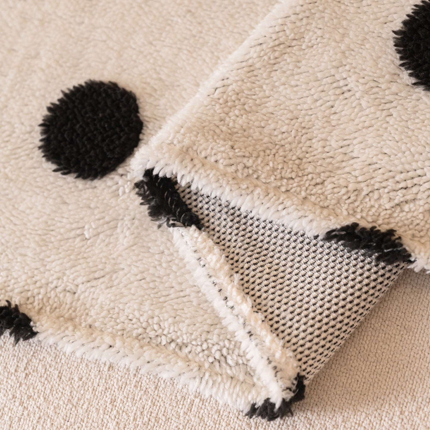 Plush Fleece Sofa Cover Throw, Soft Textured Polka Dot Couch Protector Blanket for Pets