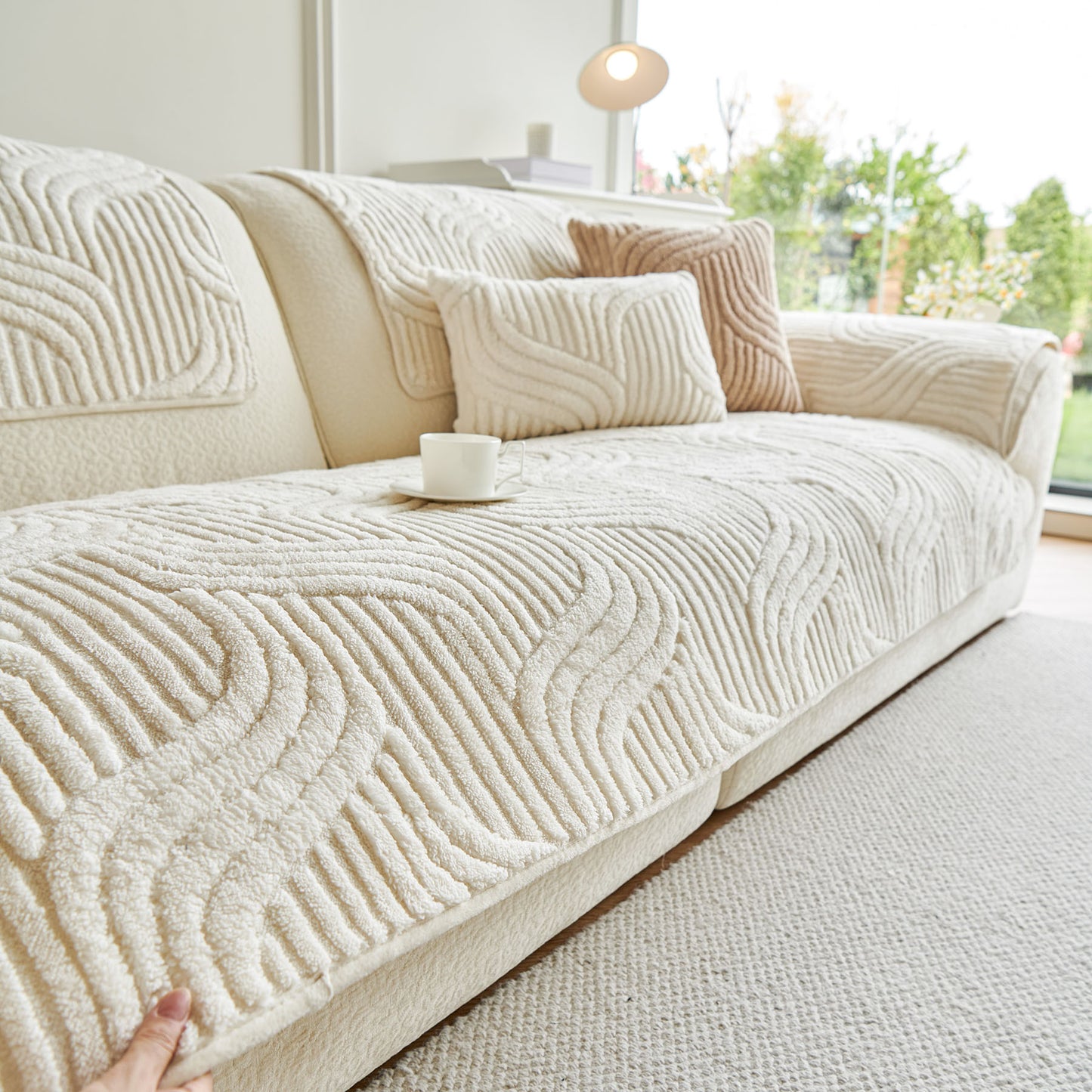 Luxury Plush Non-Slip Sofa Covers, Soft Fuzzy Embossed Sofa Topper & Seat Covers