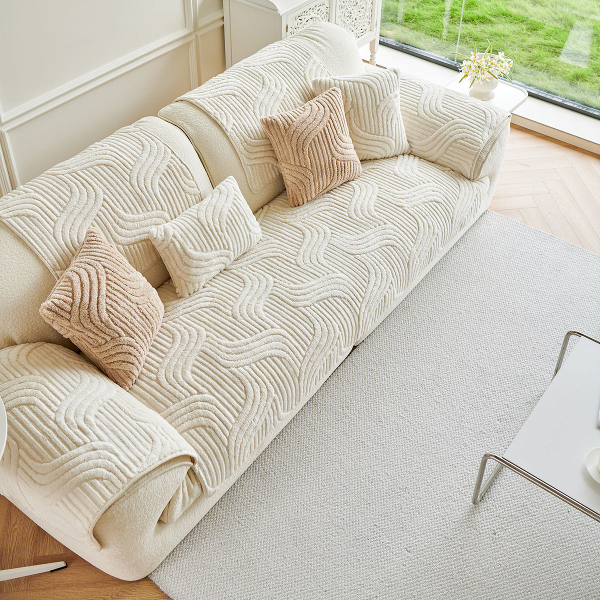 Luxury Plush Non-Slip Sofa Covers, Soft Fuzzy Embossed Sofa Topper & Seat Covers