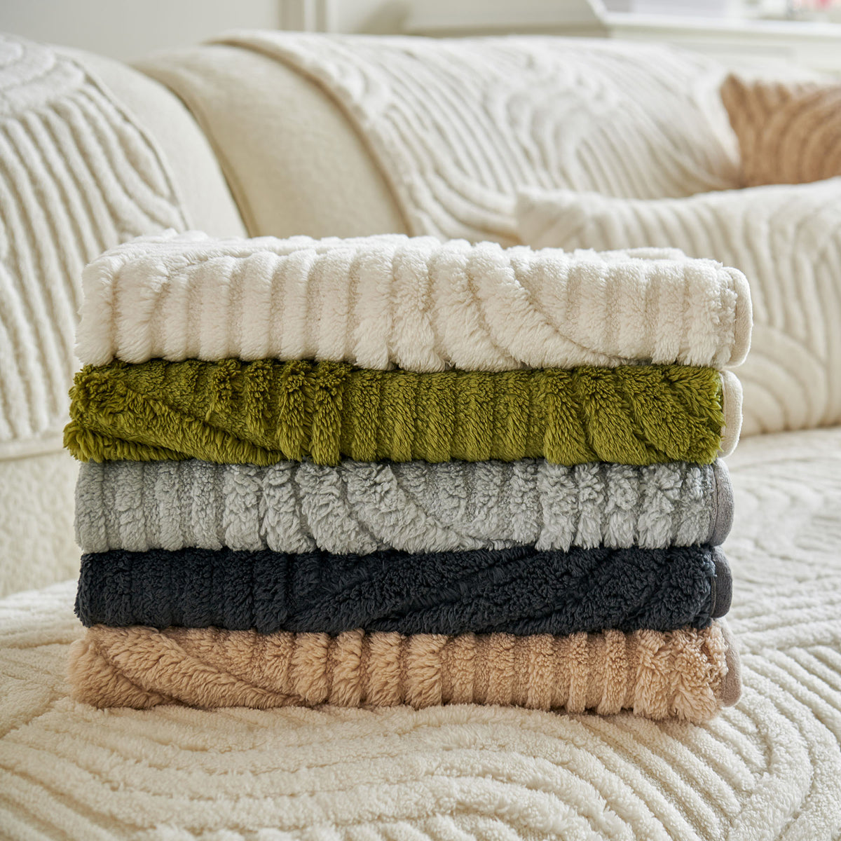 Luxury Plush Non-Slip Sofa Covers, Soft Fuzzy Embossed Sofa Topper & Seat Covers